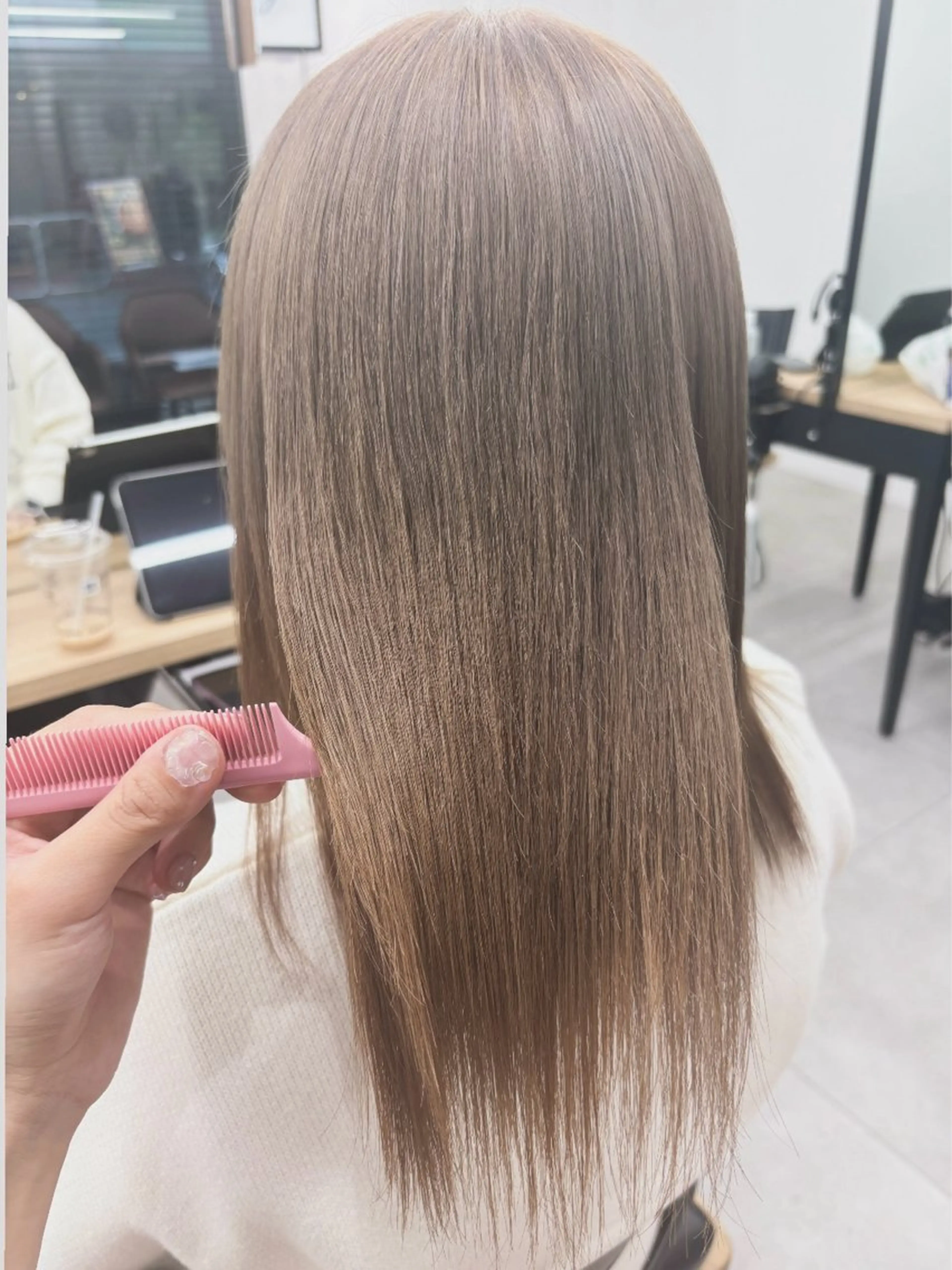 ミディアム ヘアカラー ハイトーンカラー 🦋yuri🦋のヘアスタイル