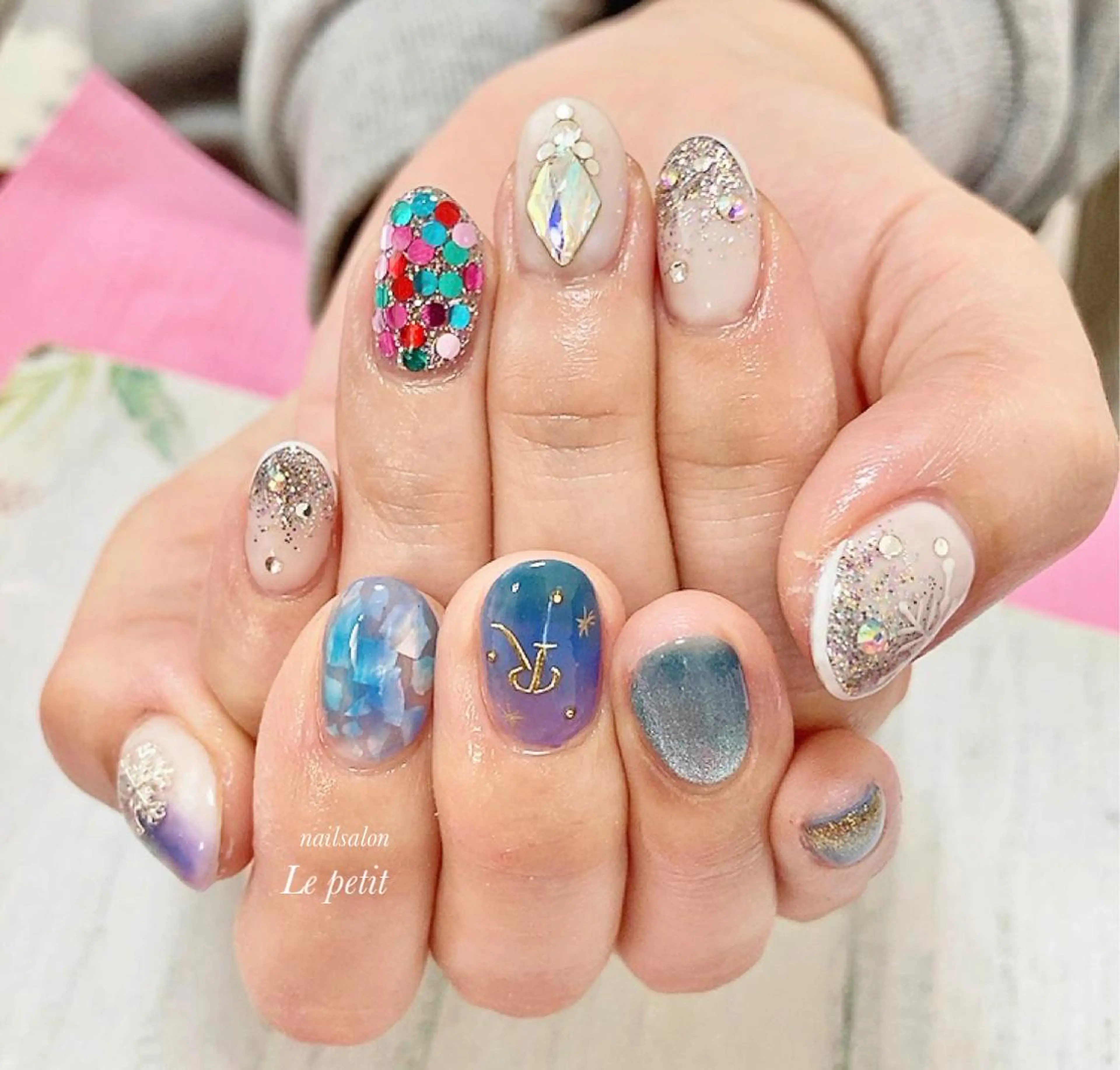 ネイル 石野 広佳のネイルデザイン