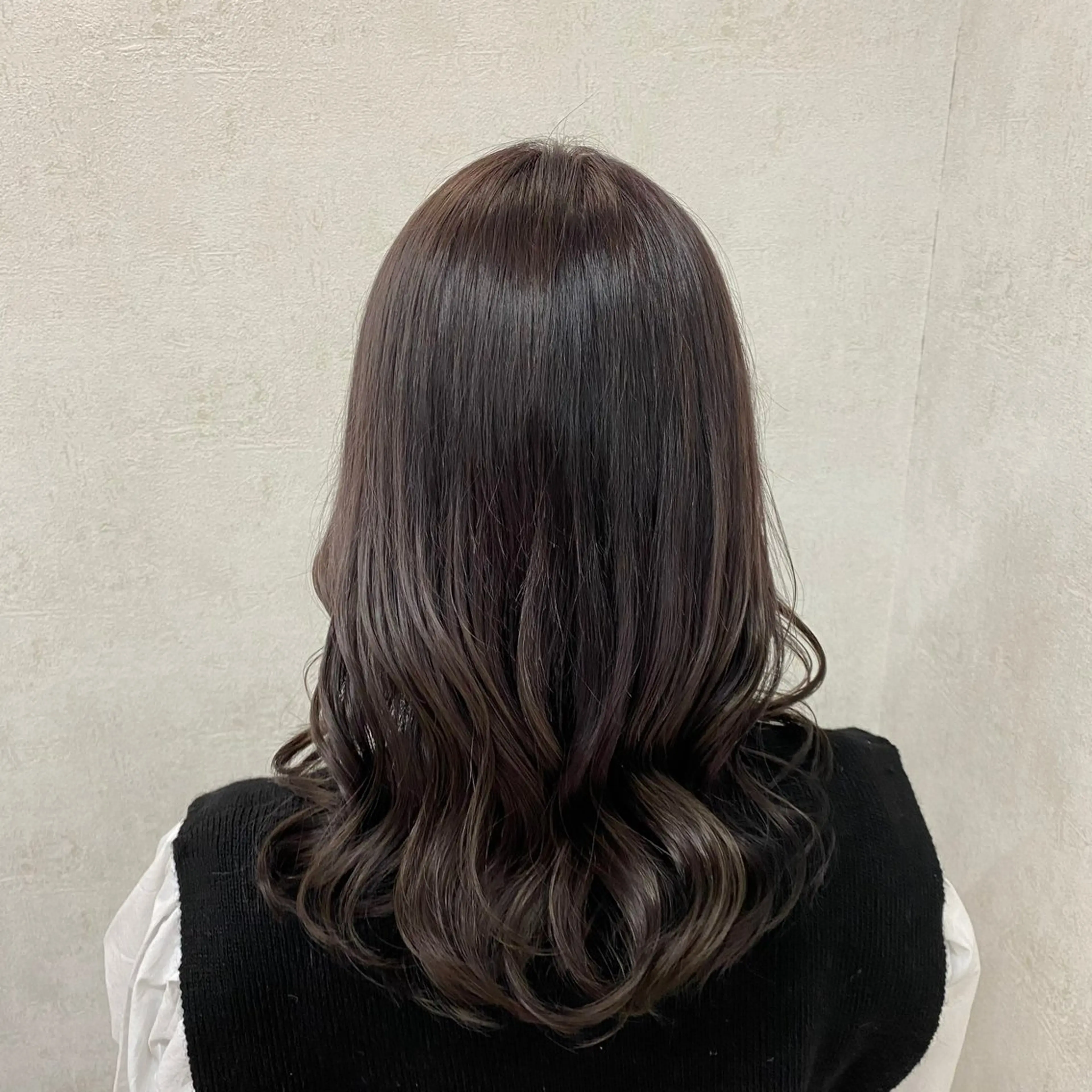 カラー 🫧松尾彩舞樹🫧 アレンジ/艶カラー✨のヘアスタイル