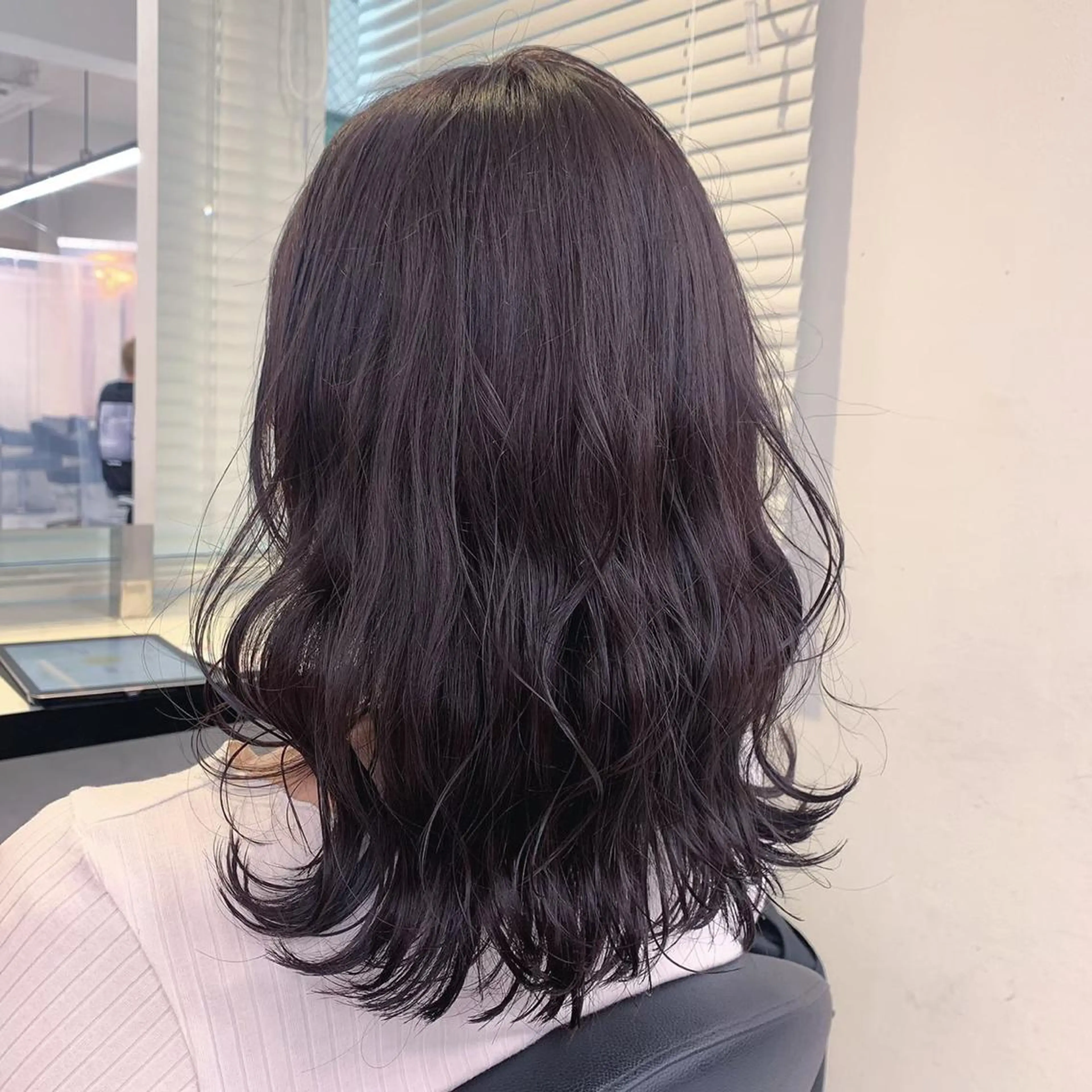 セミロング カラー ヘアアレンジ 透明感カラー/推しカ ラー☁️JURAのヘアスタイル