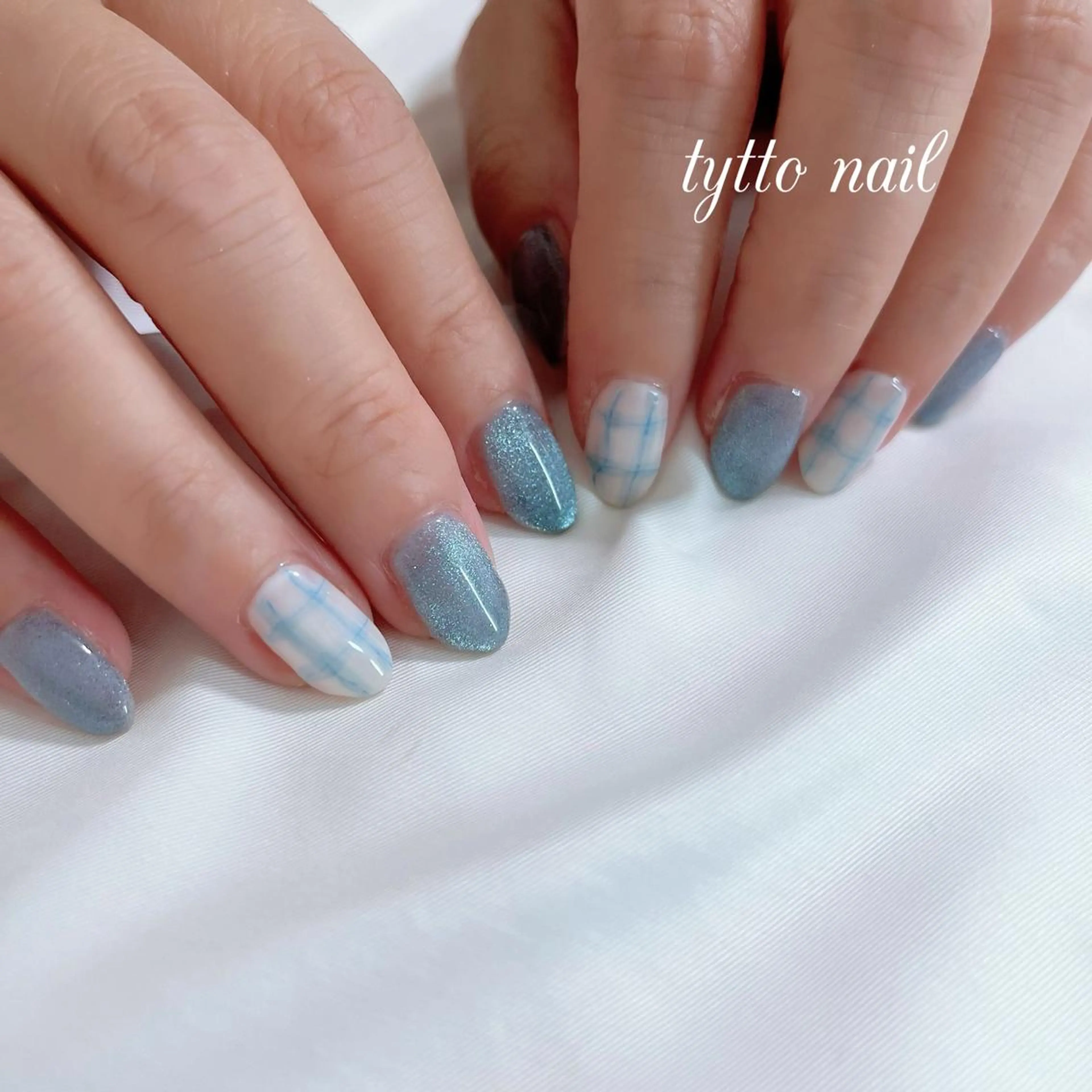 ネイル ブルー クリアネイル キラキラネイル マグネットネイル 夏ネイル ハンドネイル tytto nail ❤︎‪‪eri‪‪のネイルデザイン