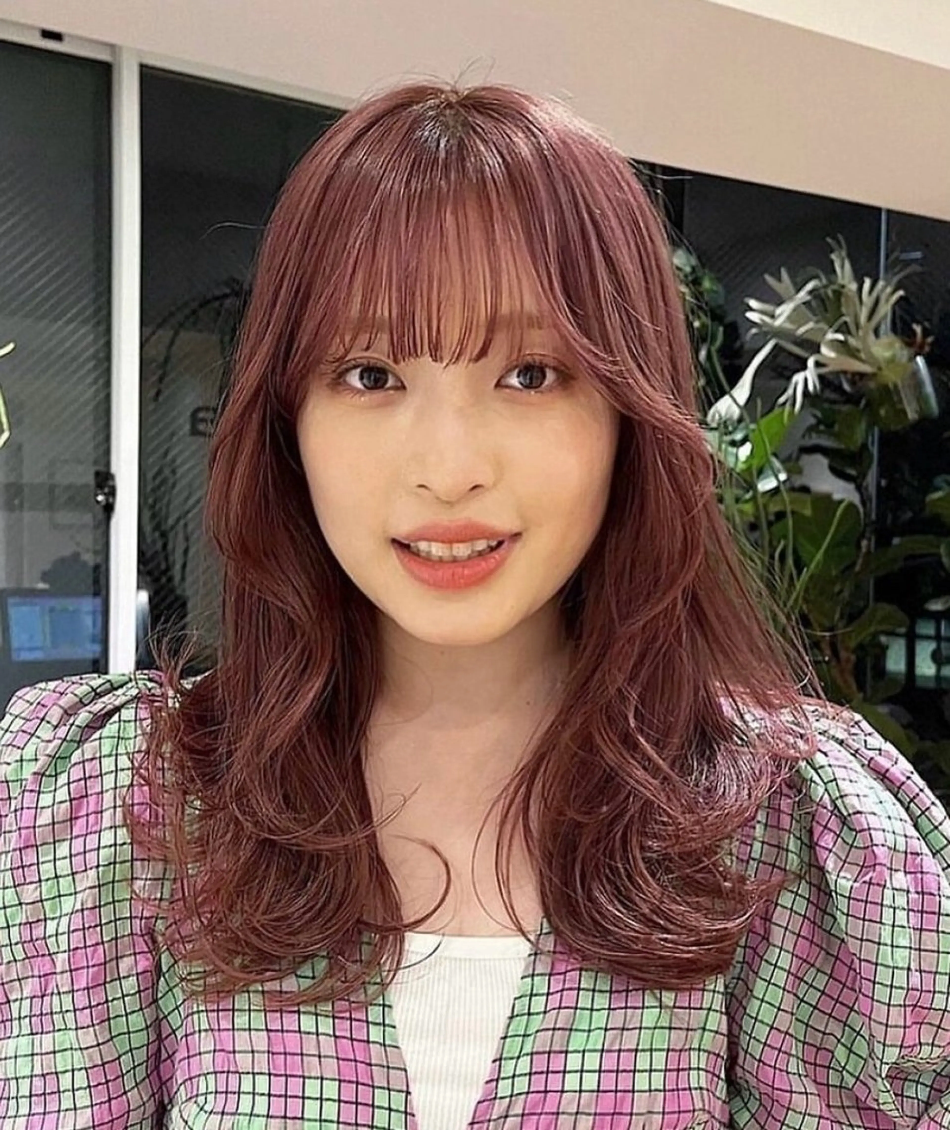 ミディアム カラー カット ヘアカラー トリートメント オリーブ/縮毛♡ Natsuno🩰のヘアスタイル