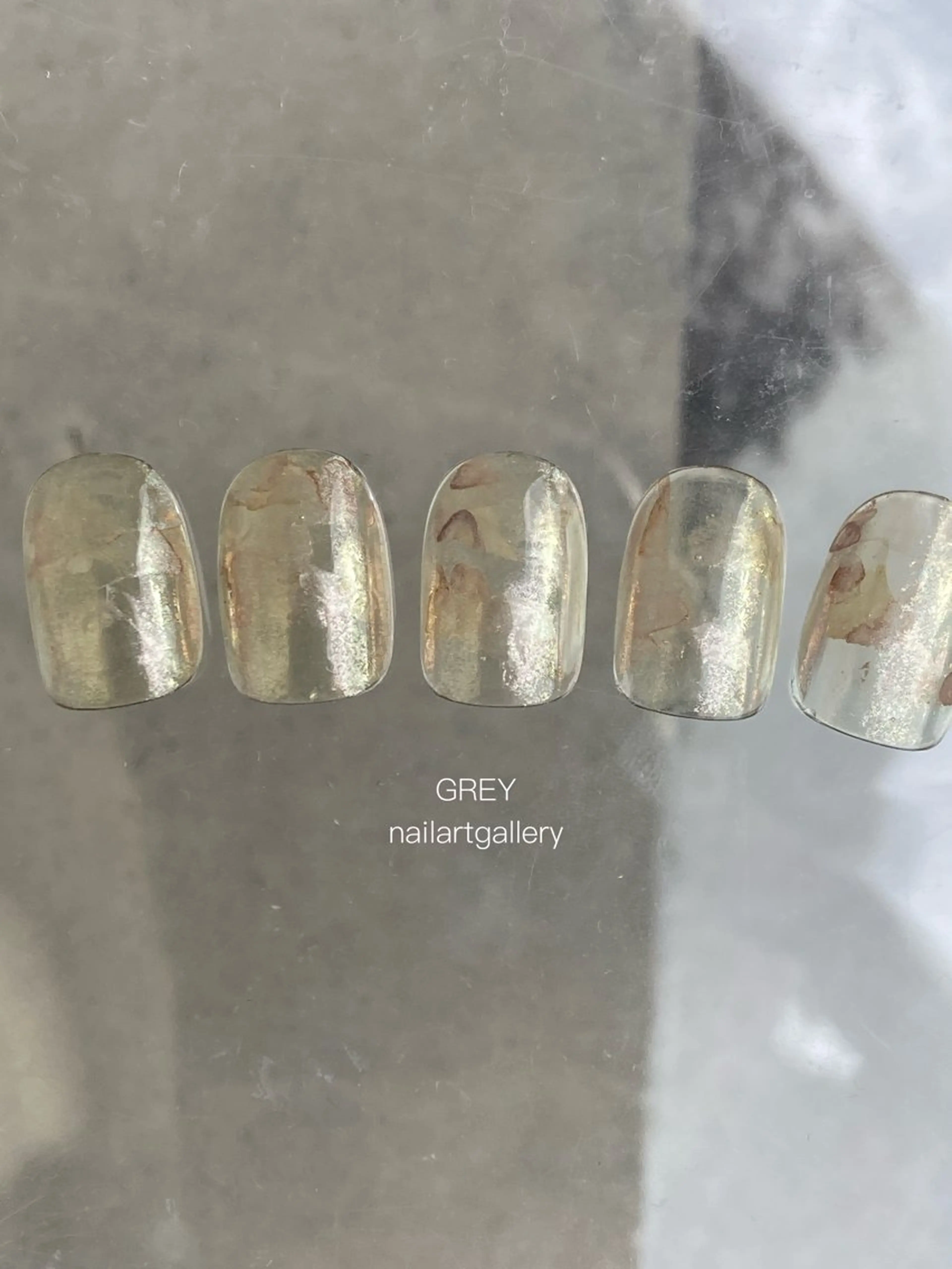ネイル アートネイル 【GREY】 TAIRAのネイルデザイン