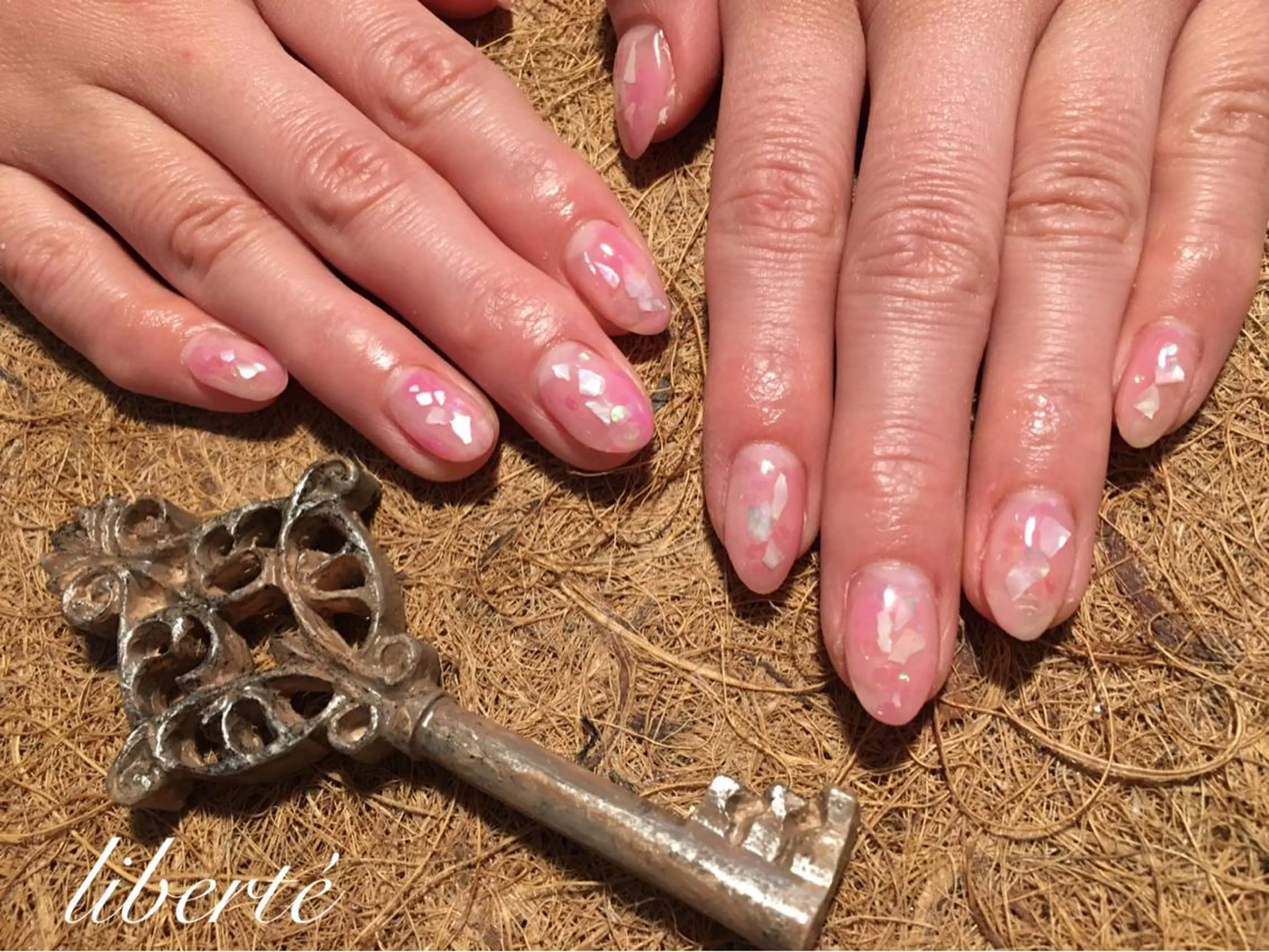 ネイル liberté (リベルテ)のネイルデザイン