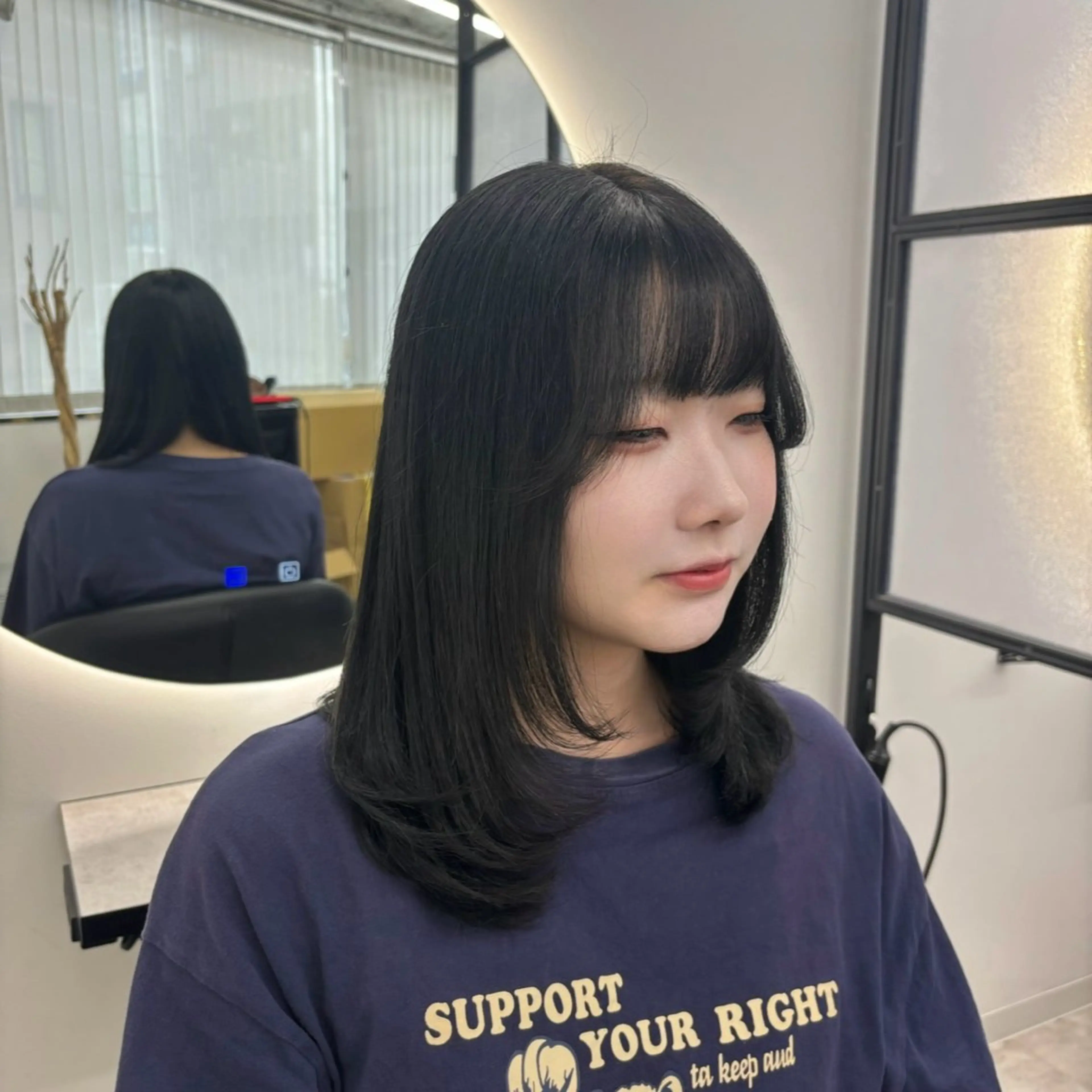 セミロング カラー ヘアカラー Ren. 🦋デザインカラーのヘアスタイル