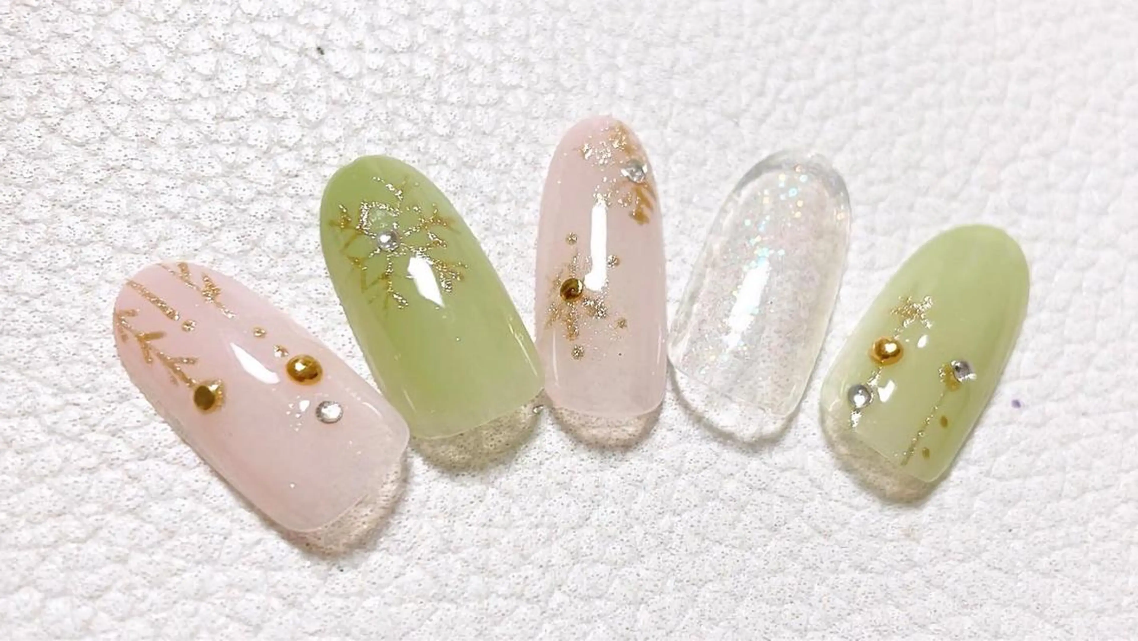 ネイル manis .のネイルデザイン