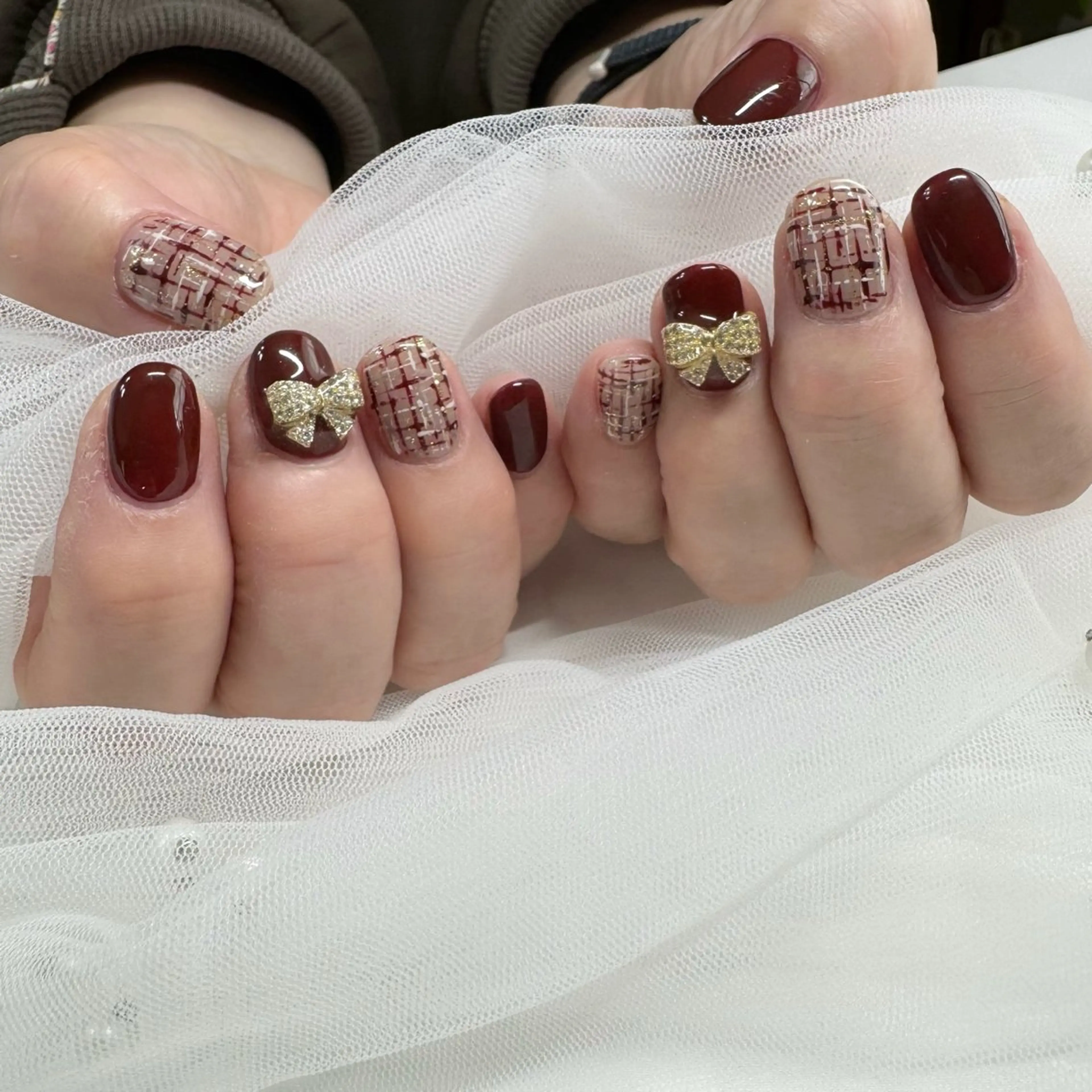 ネイル リボン 東 千夏のネイルデザイン