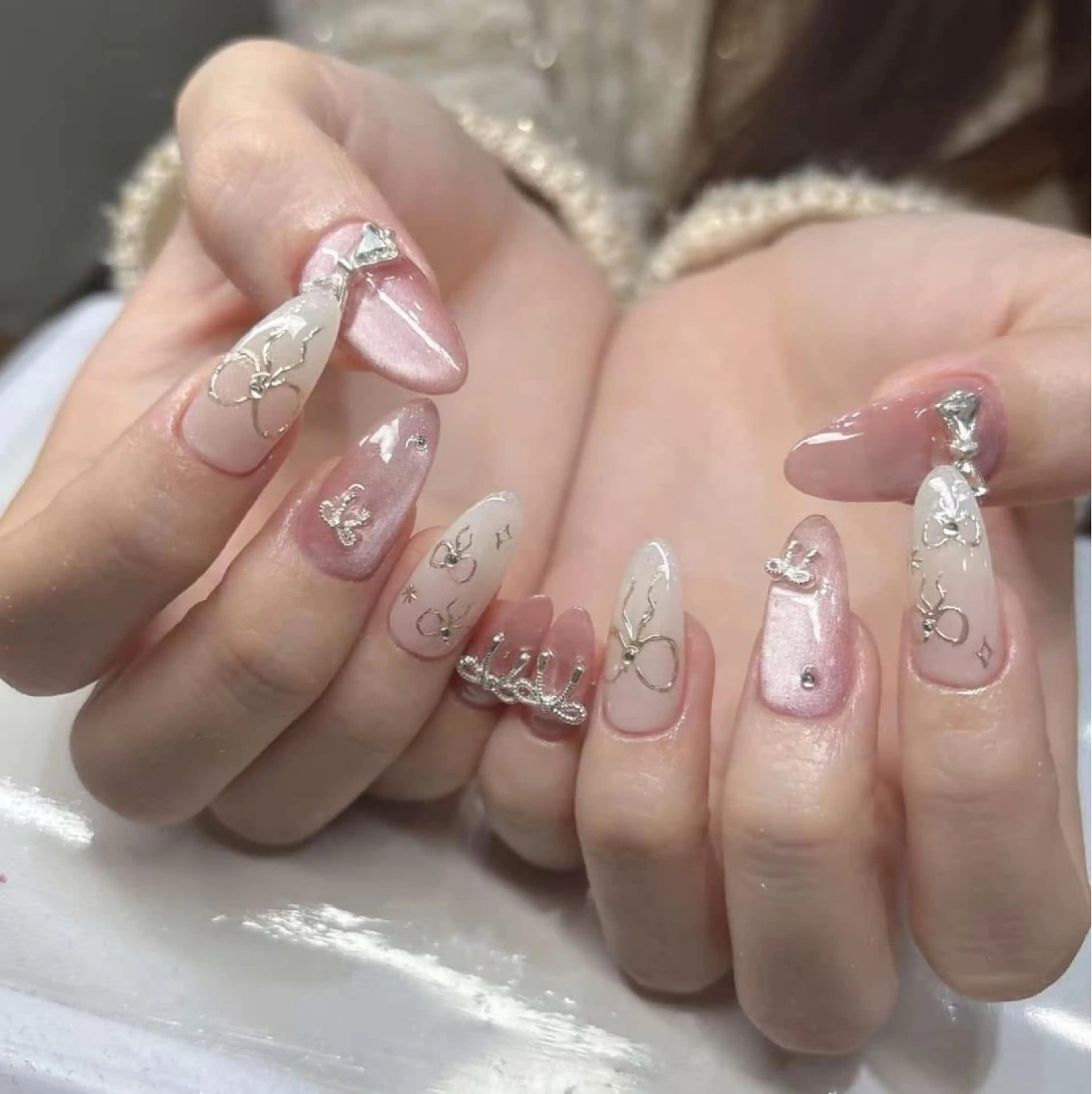 ネイル チークネイル 桜ネイル フットネイル フレンチネイル ジェルネイル ハンドネイル YURI NAILのネイルデザイン