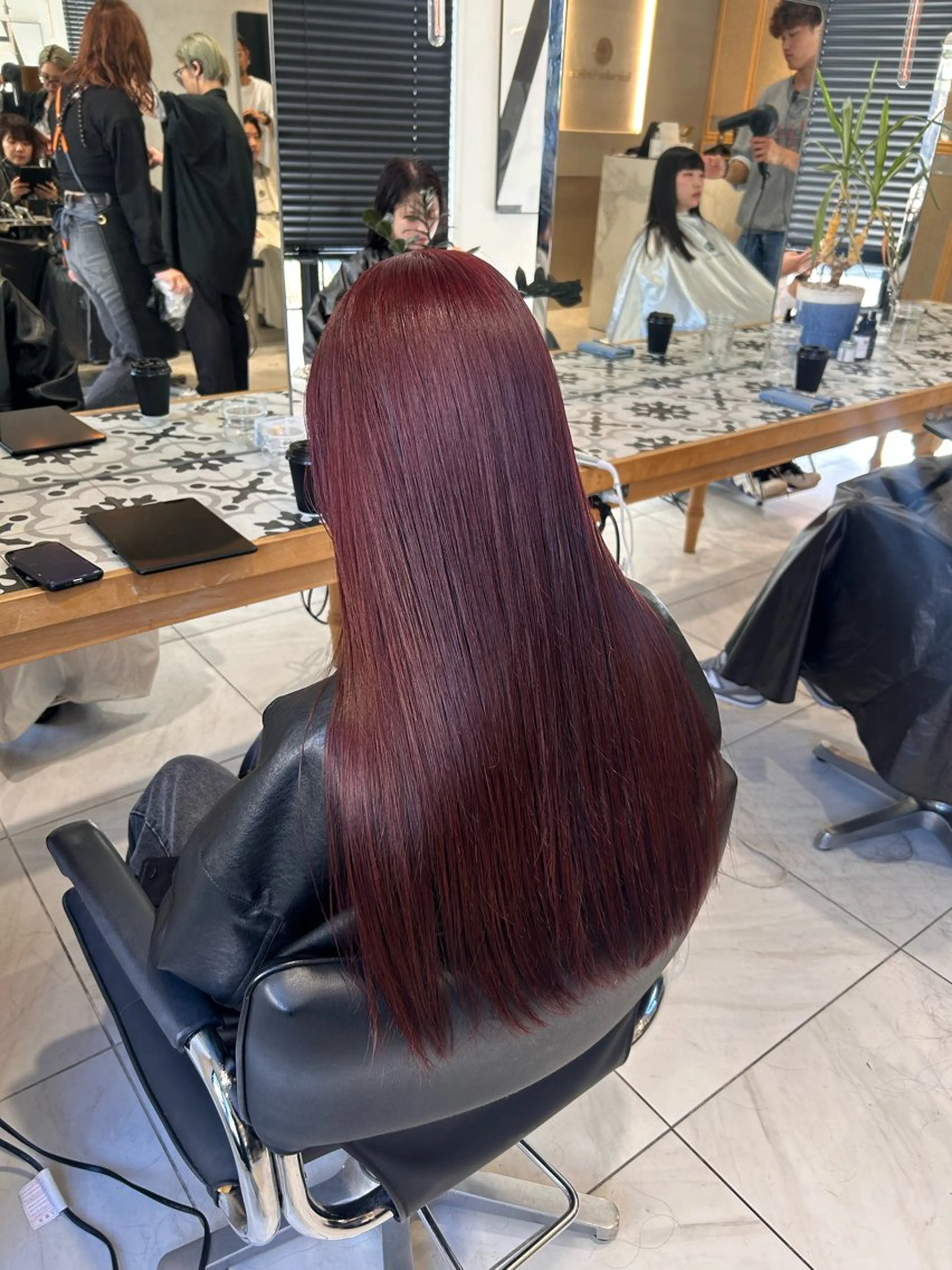 ロング カラー レイヤー小顔ショート 吉田ジョウのヘアスタイル