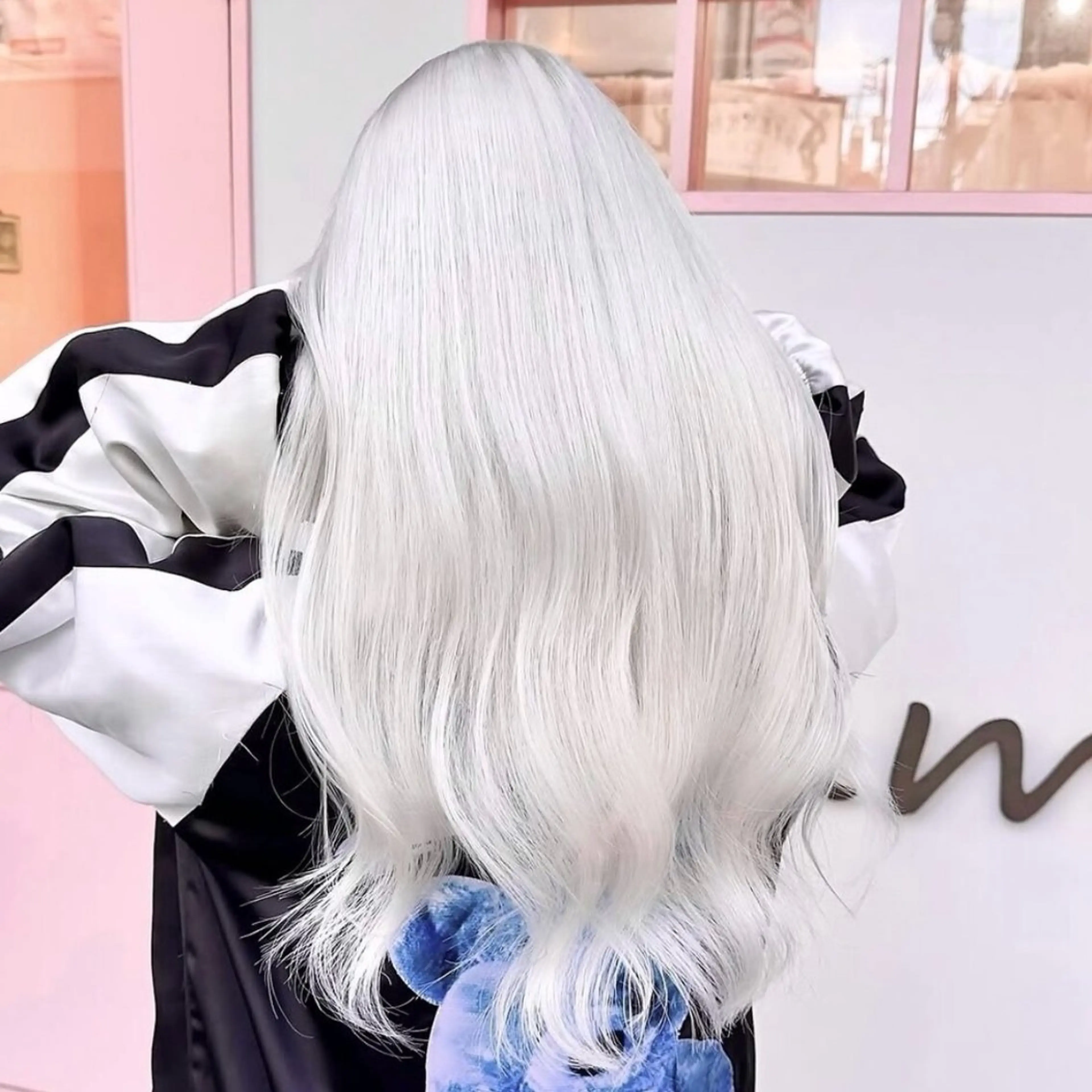 💛カット＆ケアブリーチ＆プレミアムケアカラー＆トリートメントの写真