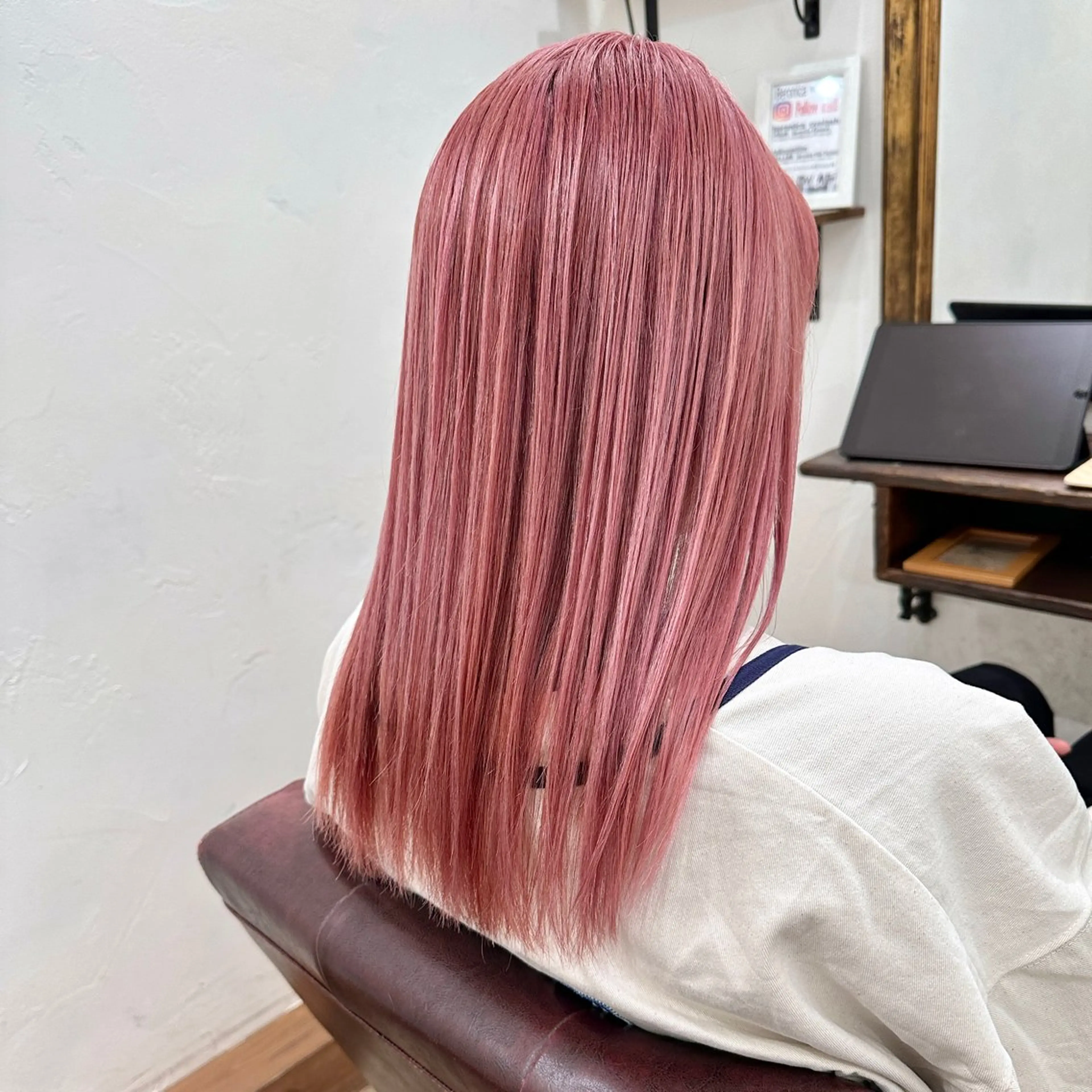 👩女性専用👩　　　　　　　　　　　　　【カット＋ブリーチカラー＋超音波トリートメント＋炭酸スパ】の写真