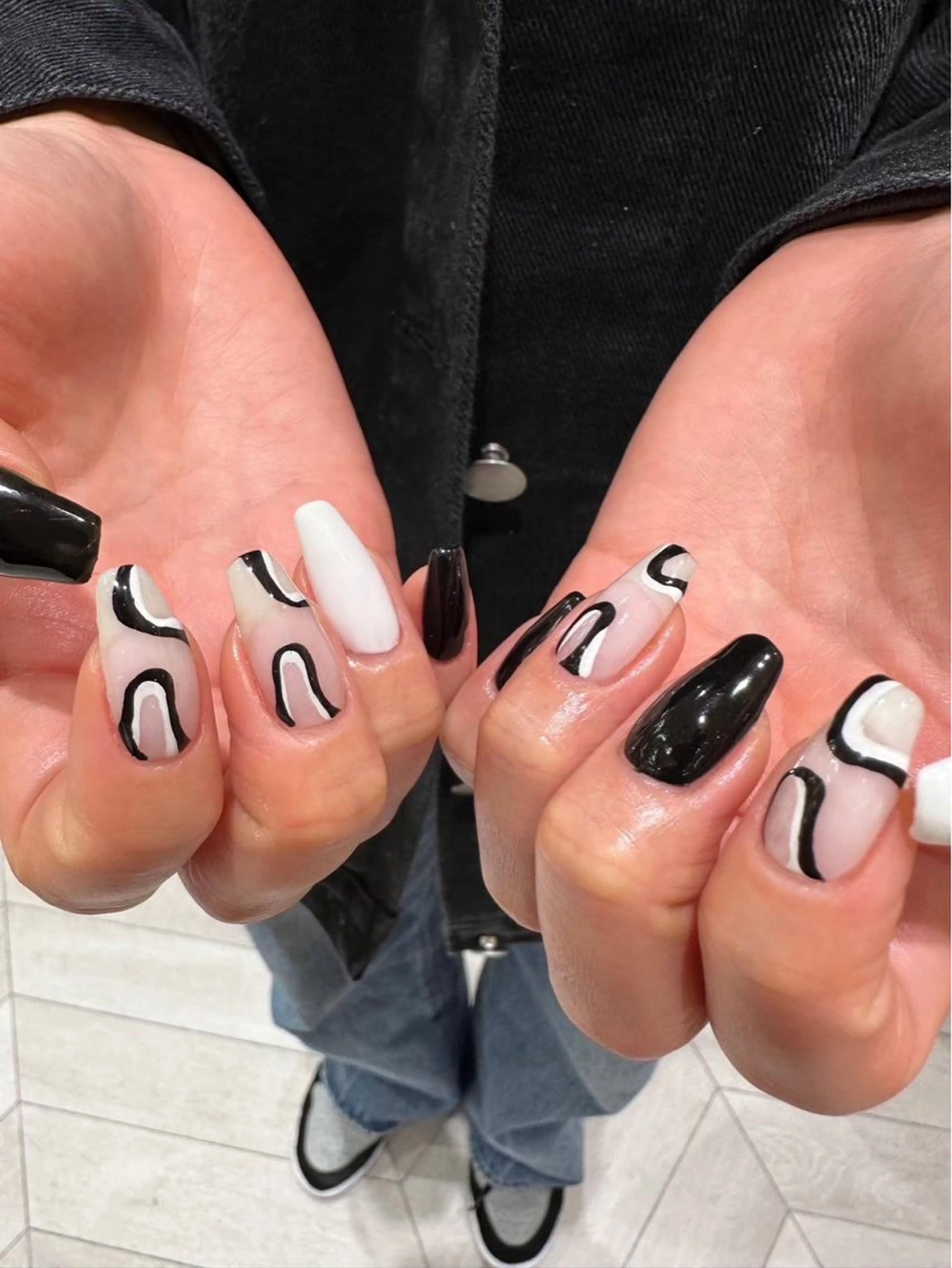 ネイル ハイトーン/レイヤー KYOKA🩶のヘアスタイル