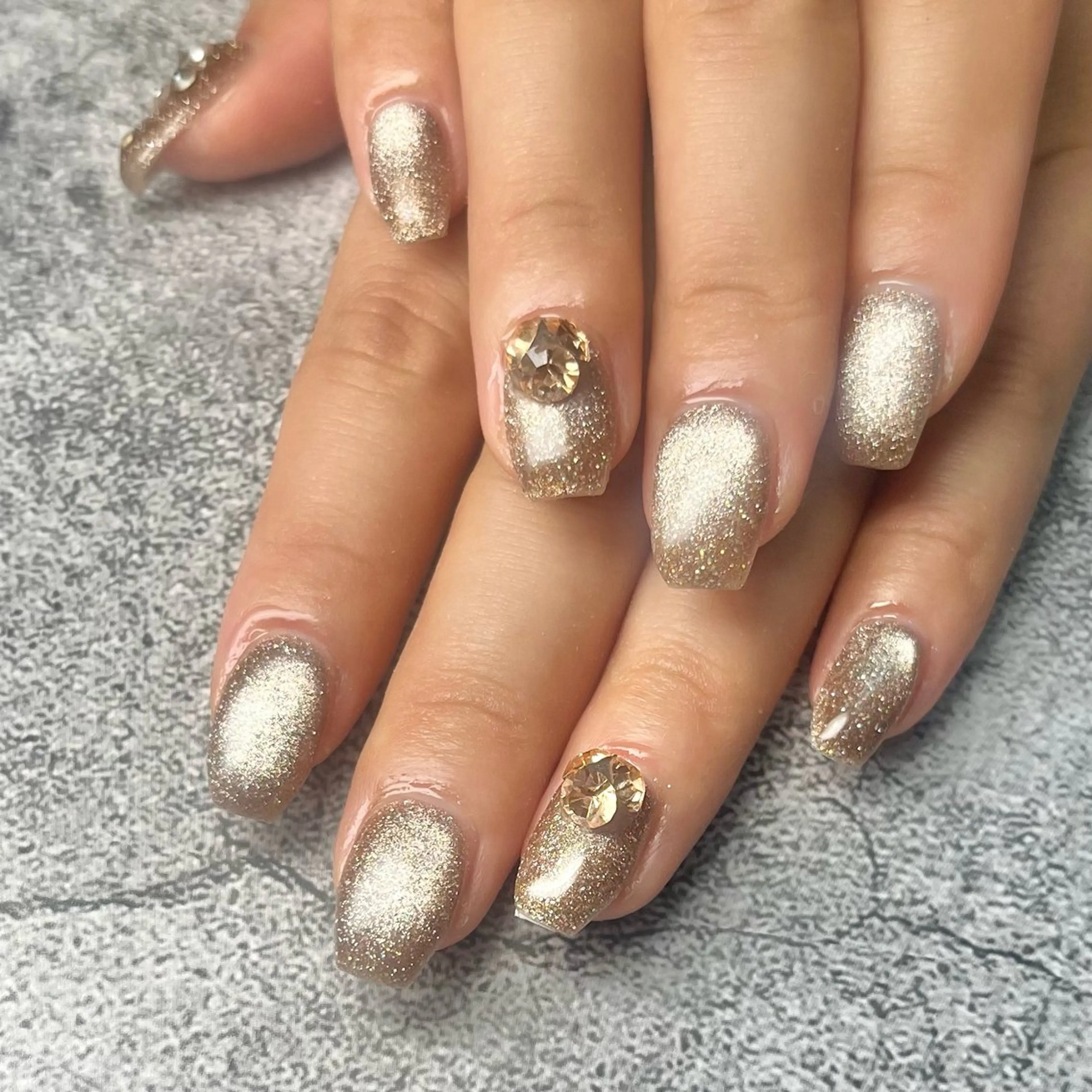 ネイル Queen nail 北堀江 ASUKAのネイルデザイン