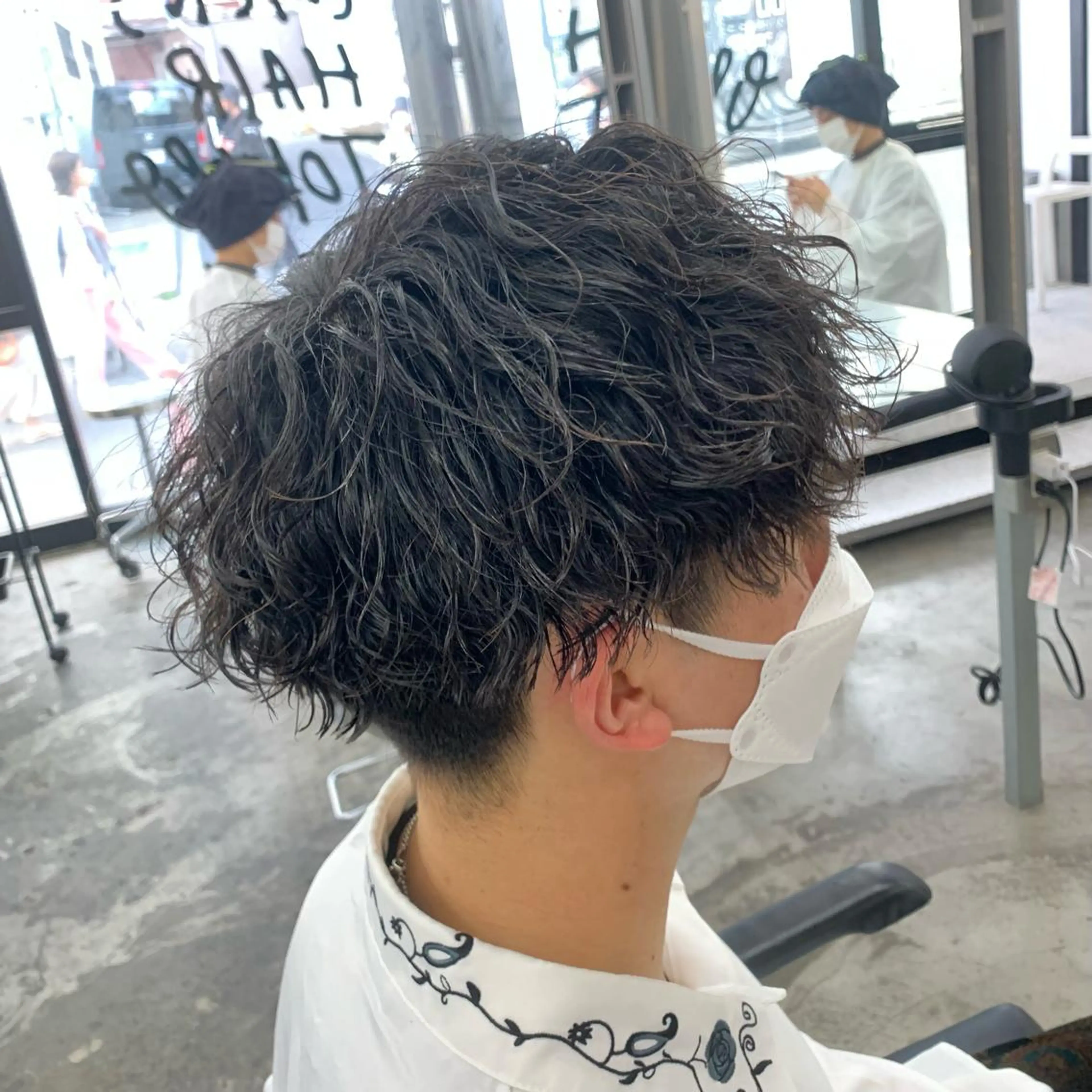 ショート パーマ メンズ マッシュ カット パーマ メンズ特化美容師/ 藤戸 椋のヘアスタイル
