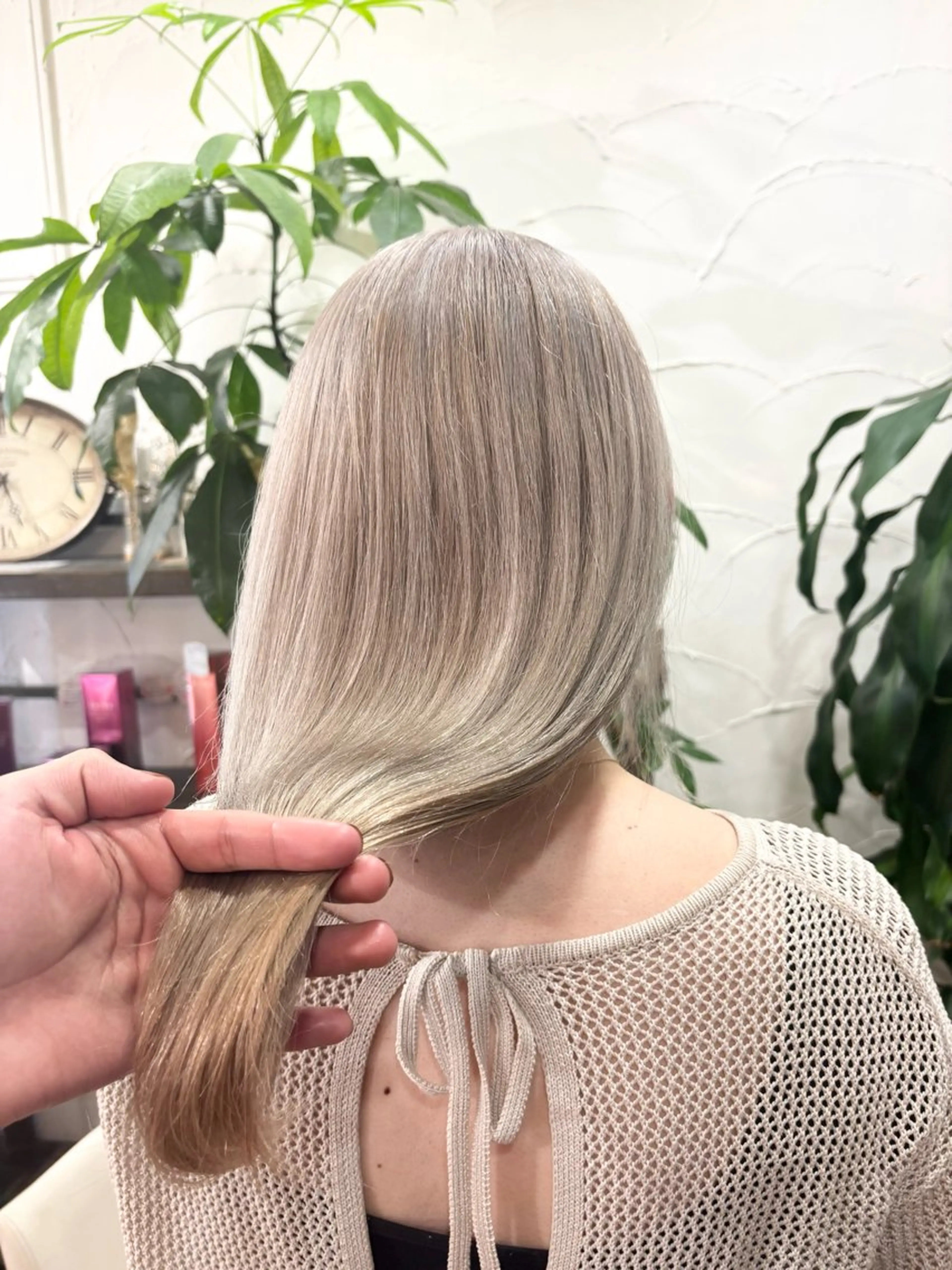 ロング カラー カット ヘアカラー トリートメント ヘッドスパ ブリーチ予約率90% 以上✨森山陽向のヘアスタイル