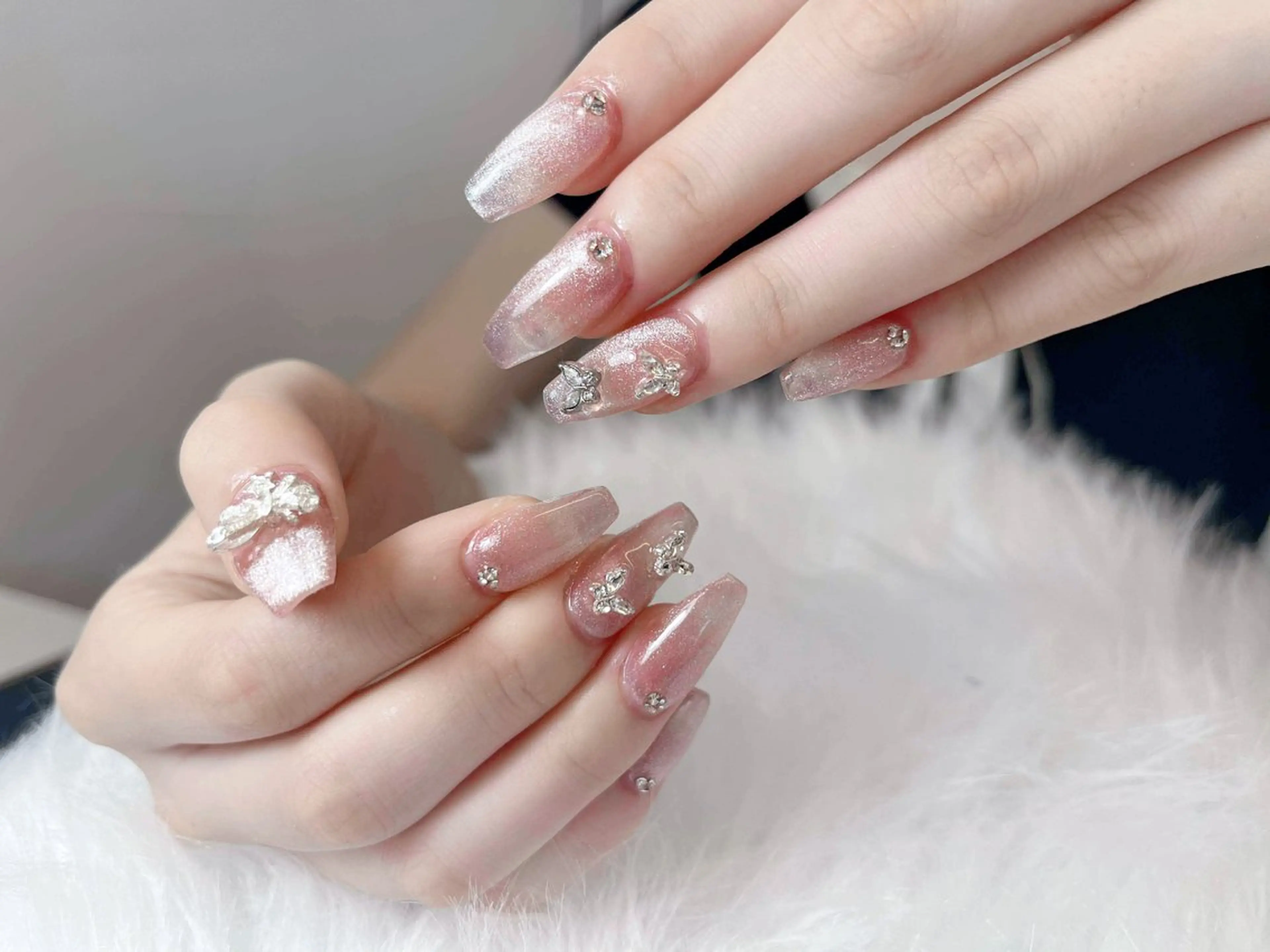 ネイル Luxe Nailのネイルデザイン