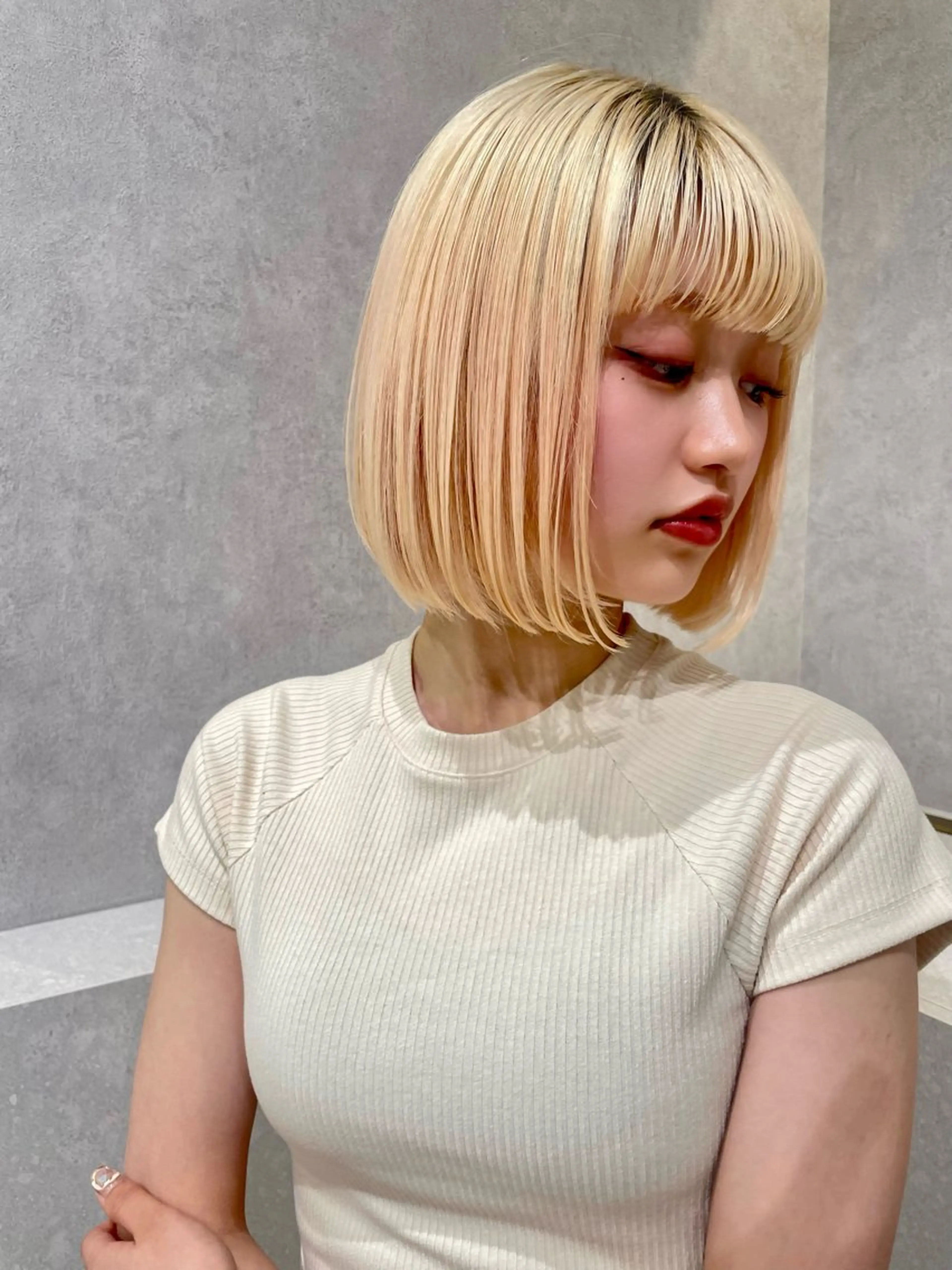 ショート レイヤー/韓国/ 顔周り/しんやのヘアスタイル