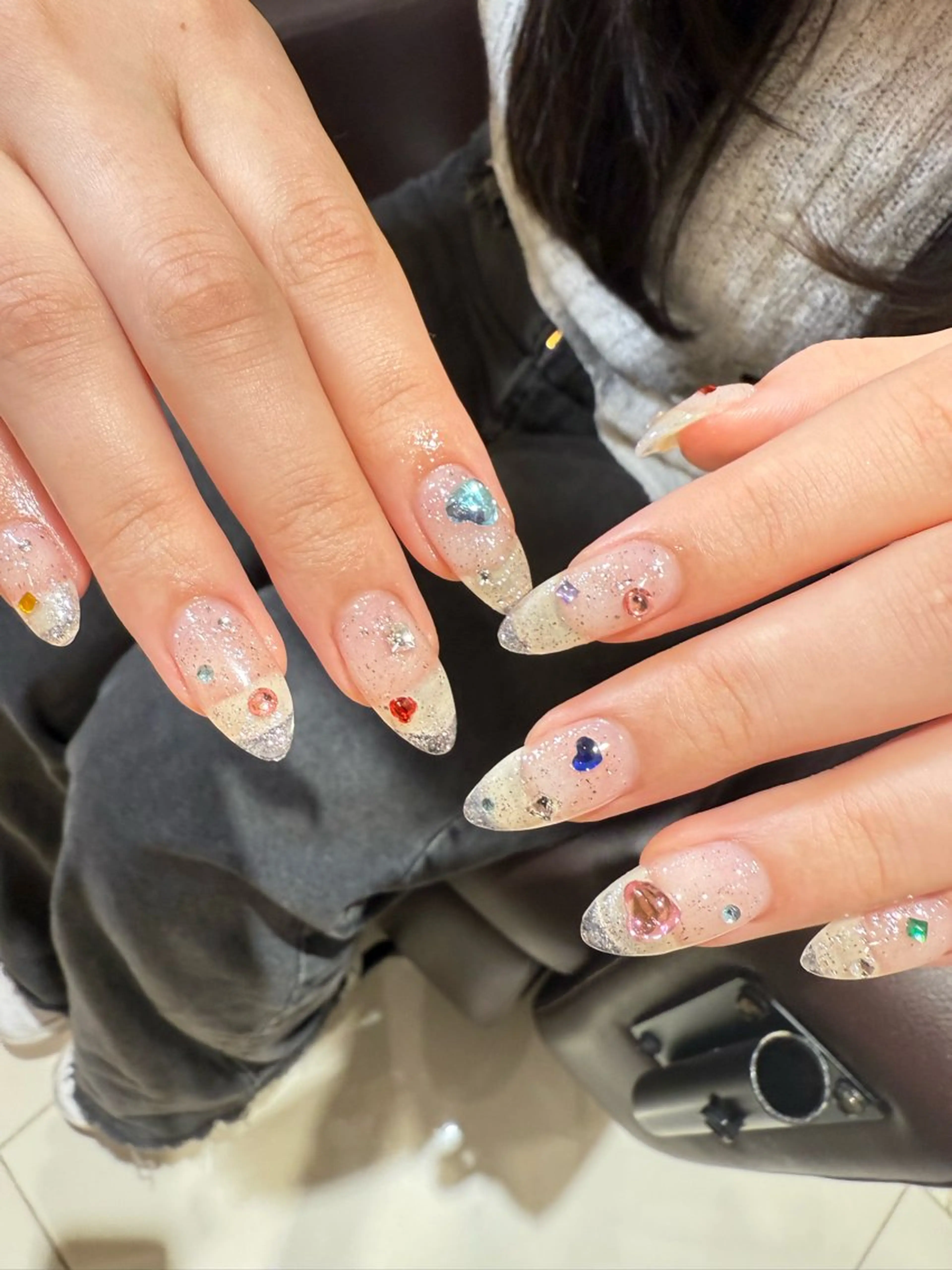 ネイル アートネイル キラキラネイル NailAVANCE Ichikaのネイルデザイン