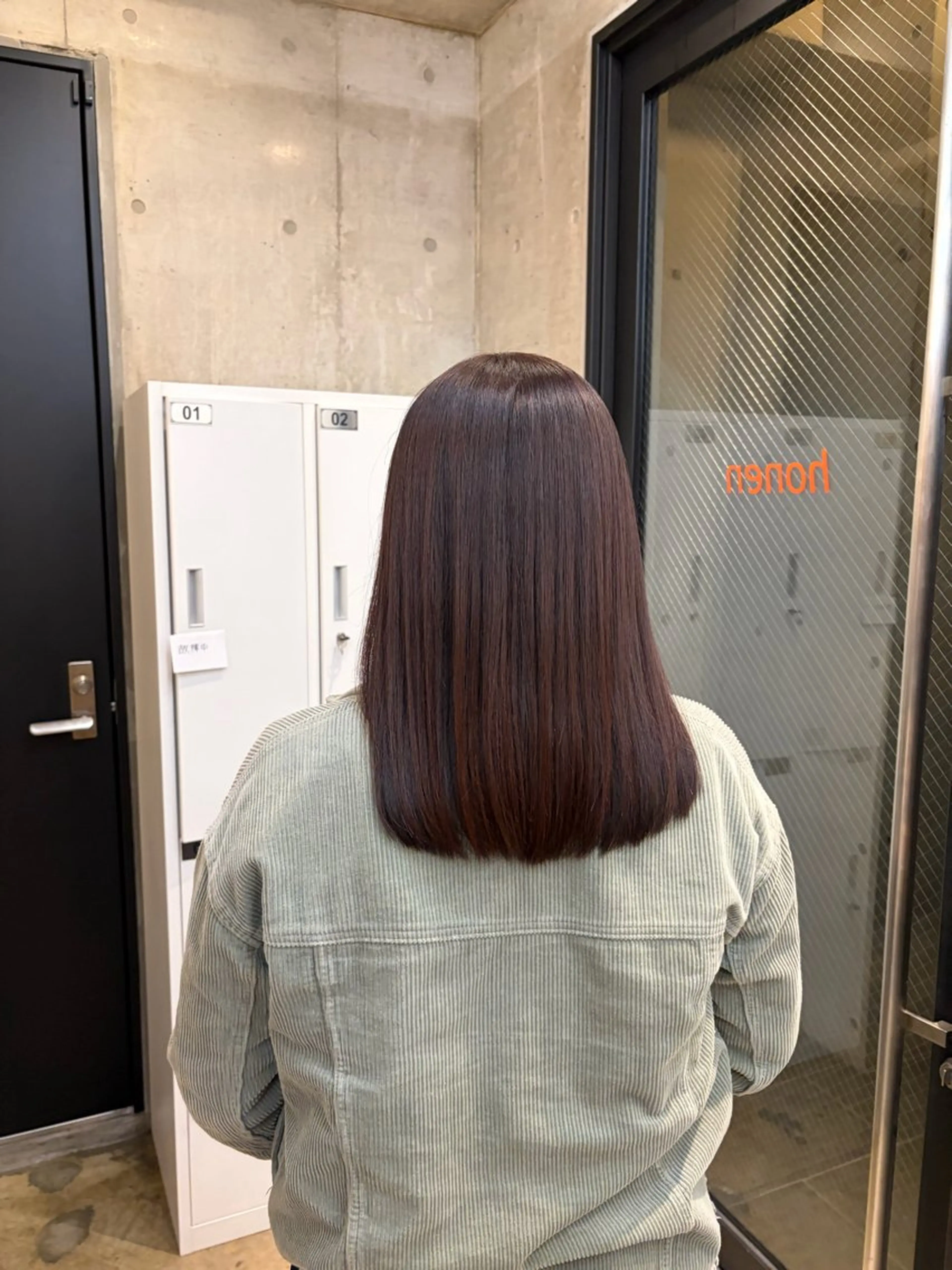 ミディアム カット ヘアカラー トリートメント KOUSUKE /レイヤーカットのヘアスタイル