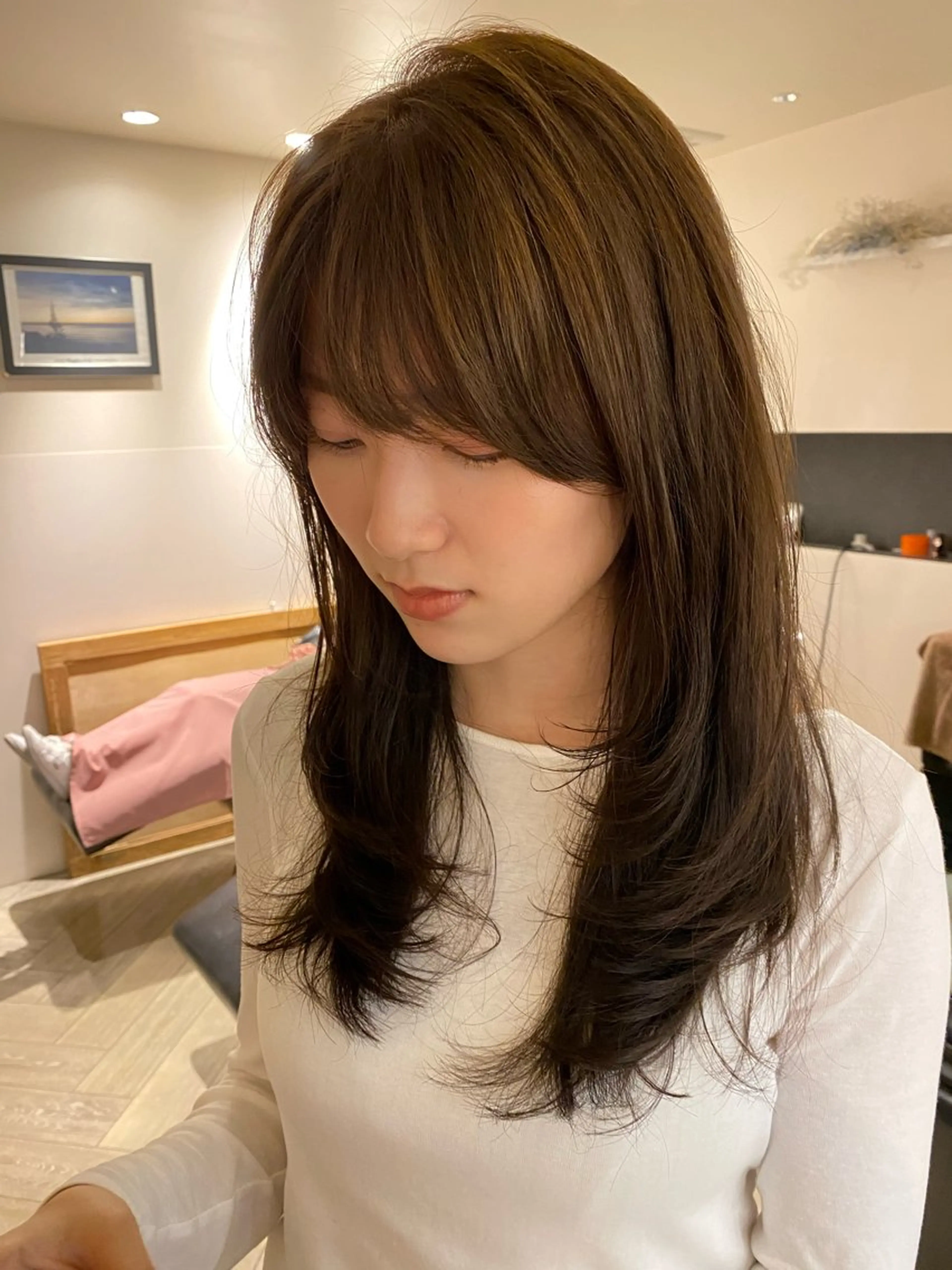 ロング カラー カット ヘアカラー ナチュラルヘア🫧 ナナミのヘアスタイル