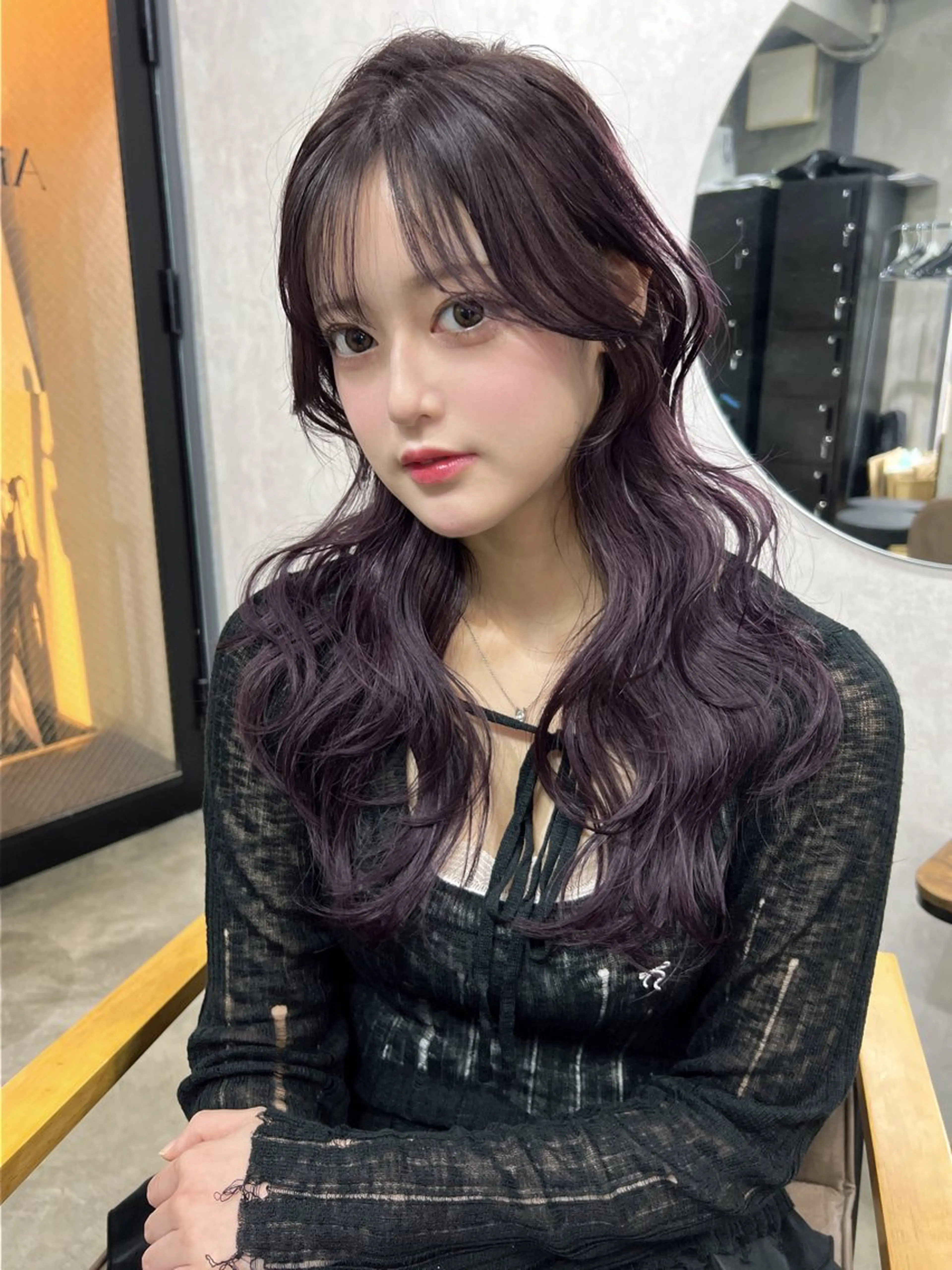 ロング カット トリートメント maya レイヤーカットのヘアスタイル