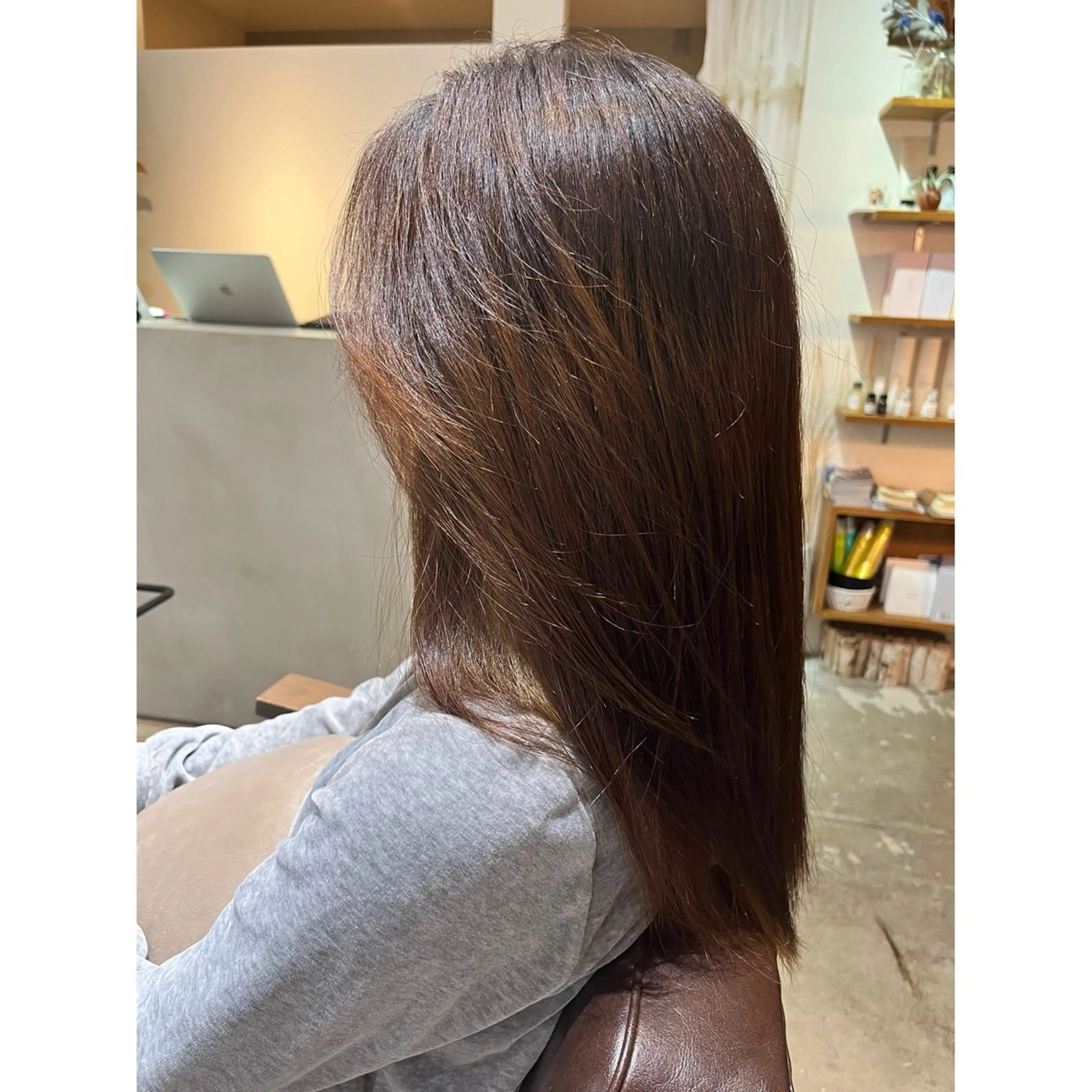 ロング 顔周りカット レイヤーカット 喜友名洸季 anoneのヘアスタイル