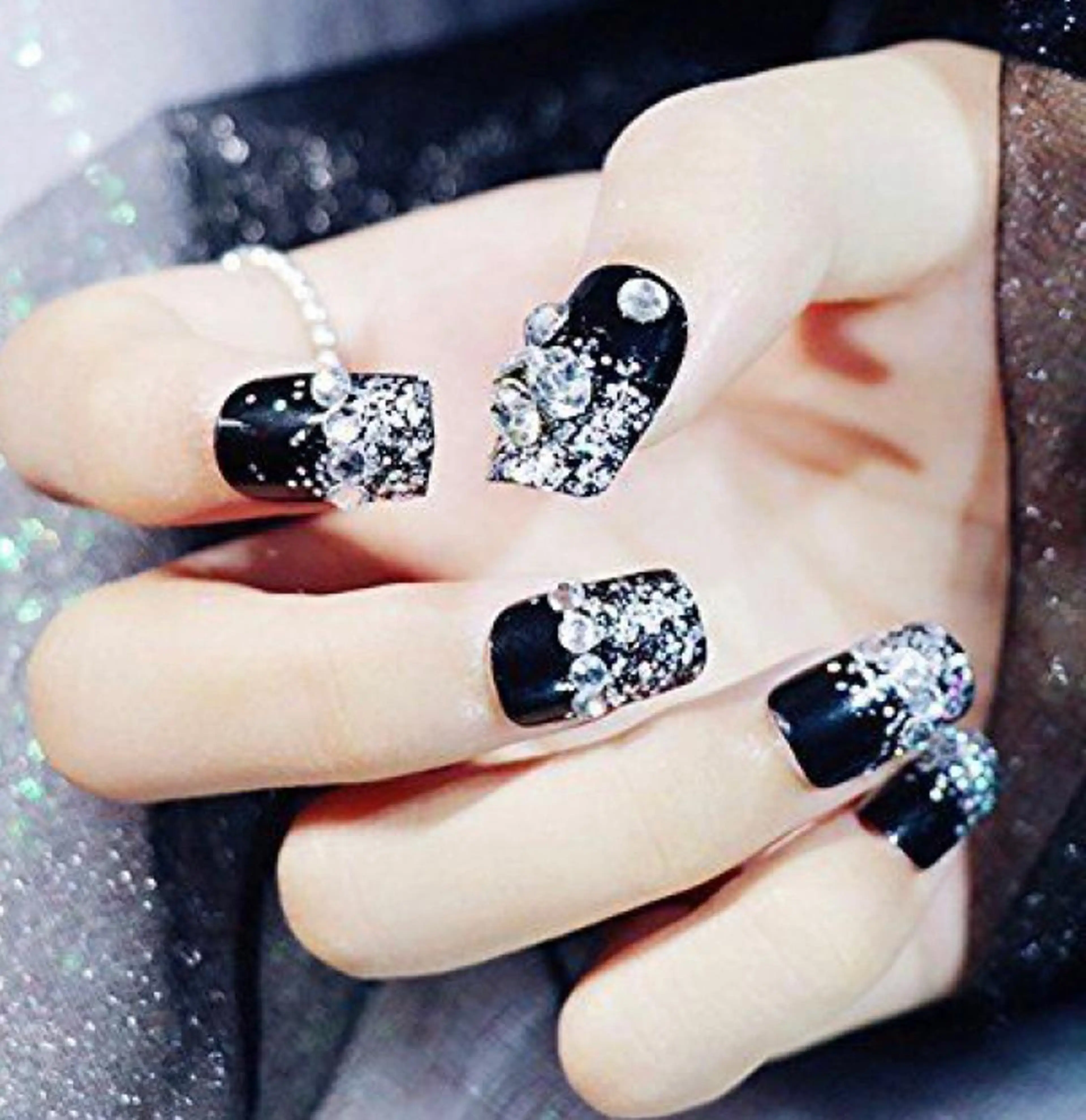 ネイル 「Honey NAIL新宿店」所属・Honey スカルプ専門店のネイルデザイン