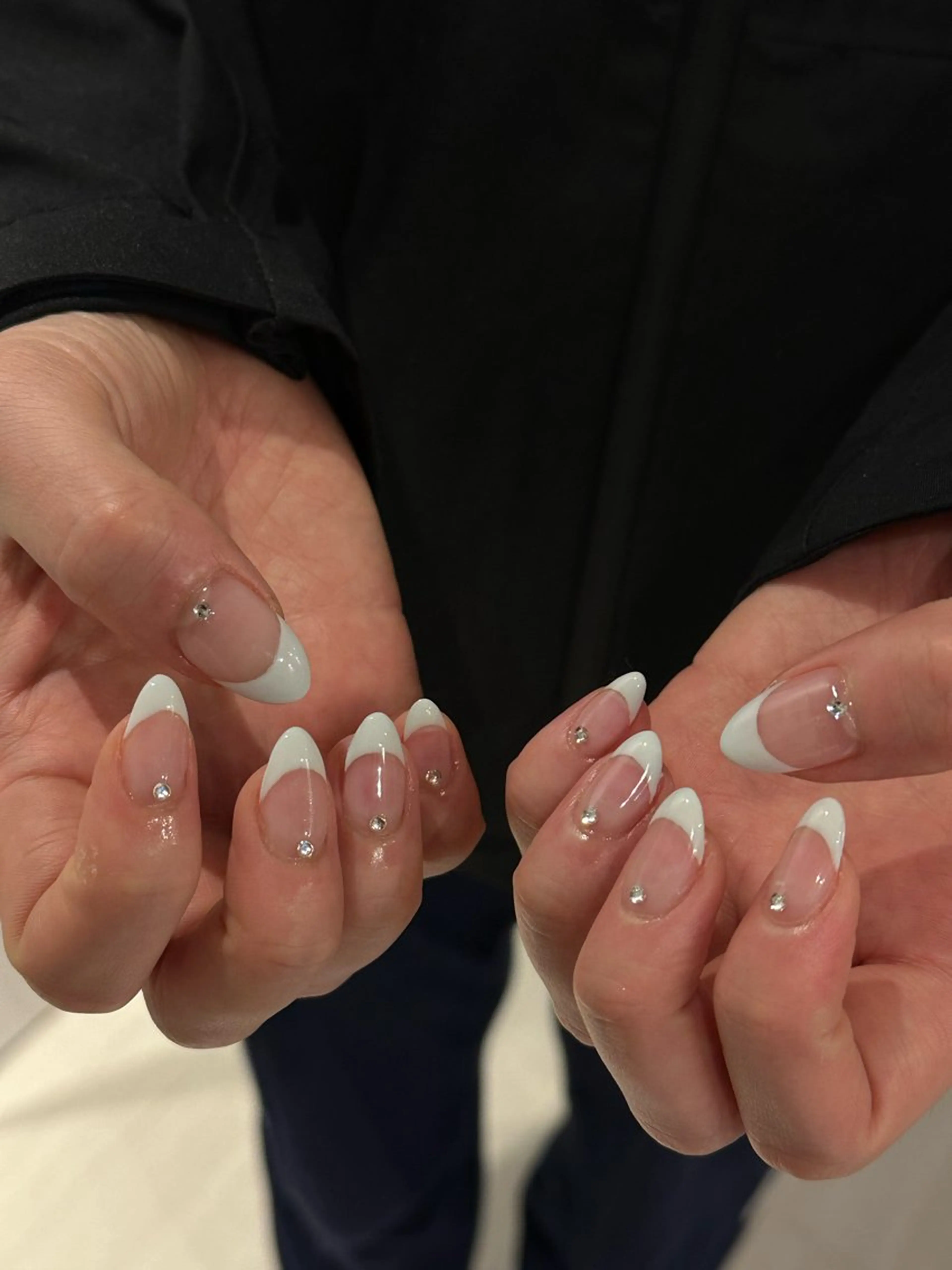 🍀《HAND》𝐨𝐟𝐟なし　フレンチorカラーグラデーションの写真