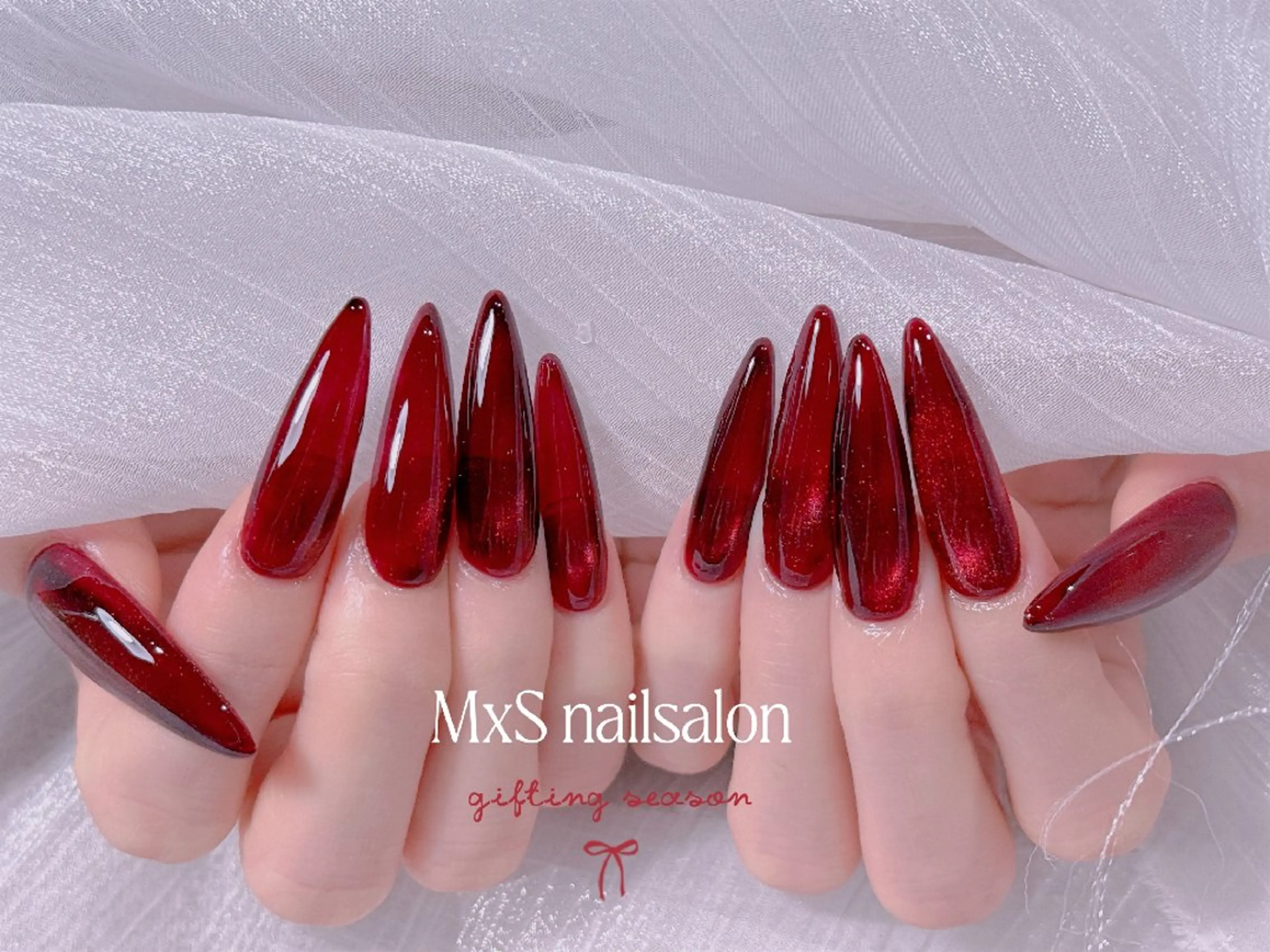 ネイル ジェルネイル 韓国ネイル マグネットネイル パラジェル ワンホンネイル ハンドネイル ハンドケア MxS Nail(長さだし/フィルイン/マグネット/韓国ネイル/ワンホンネイル/ワンカラー)所属・MxS リィリィのネイルデザイン