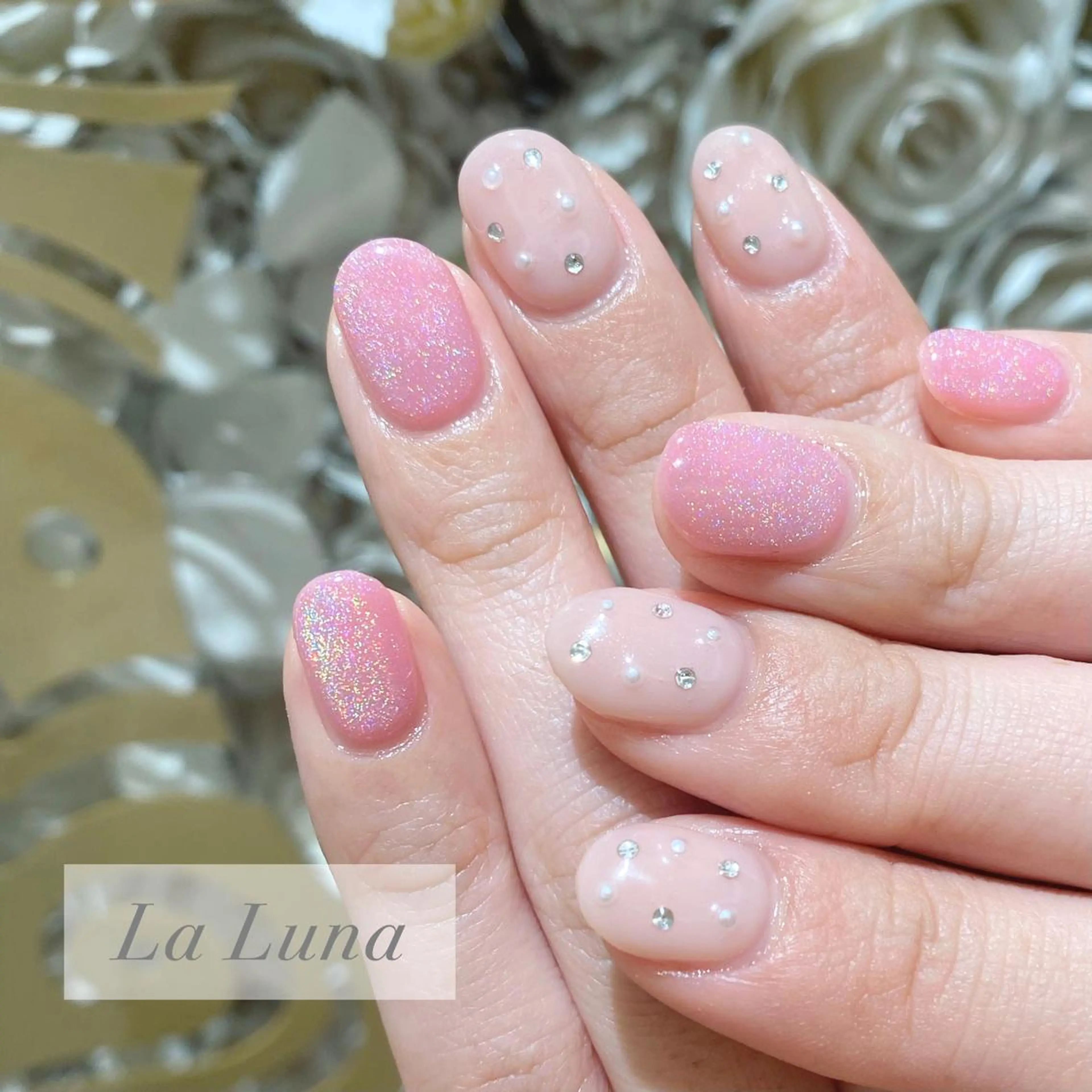 ネイル ストーンネイル ＬａＬｕｎａ🌙 natsukiのネイルデザイン