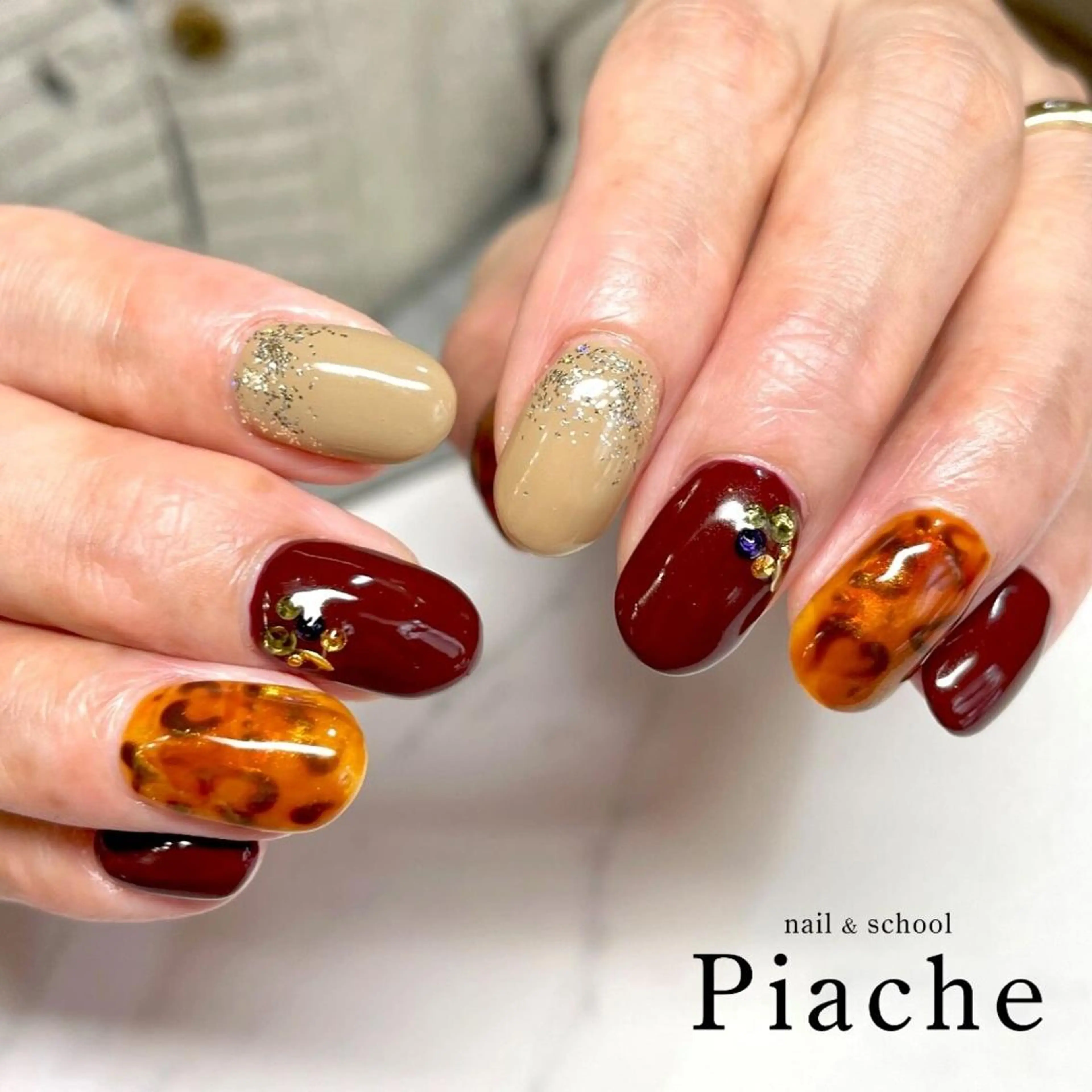 ミディアム 大内 祐里佳のネイルデザイン