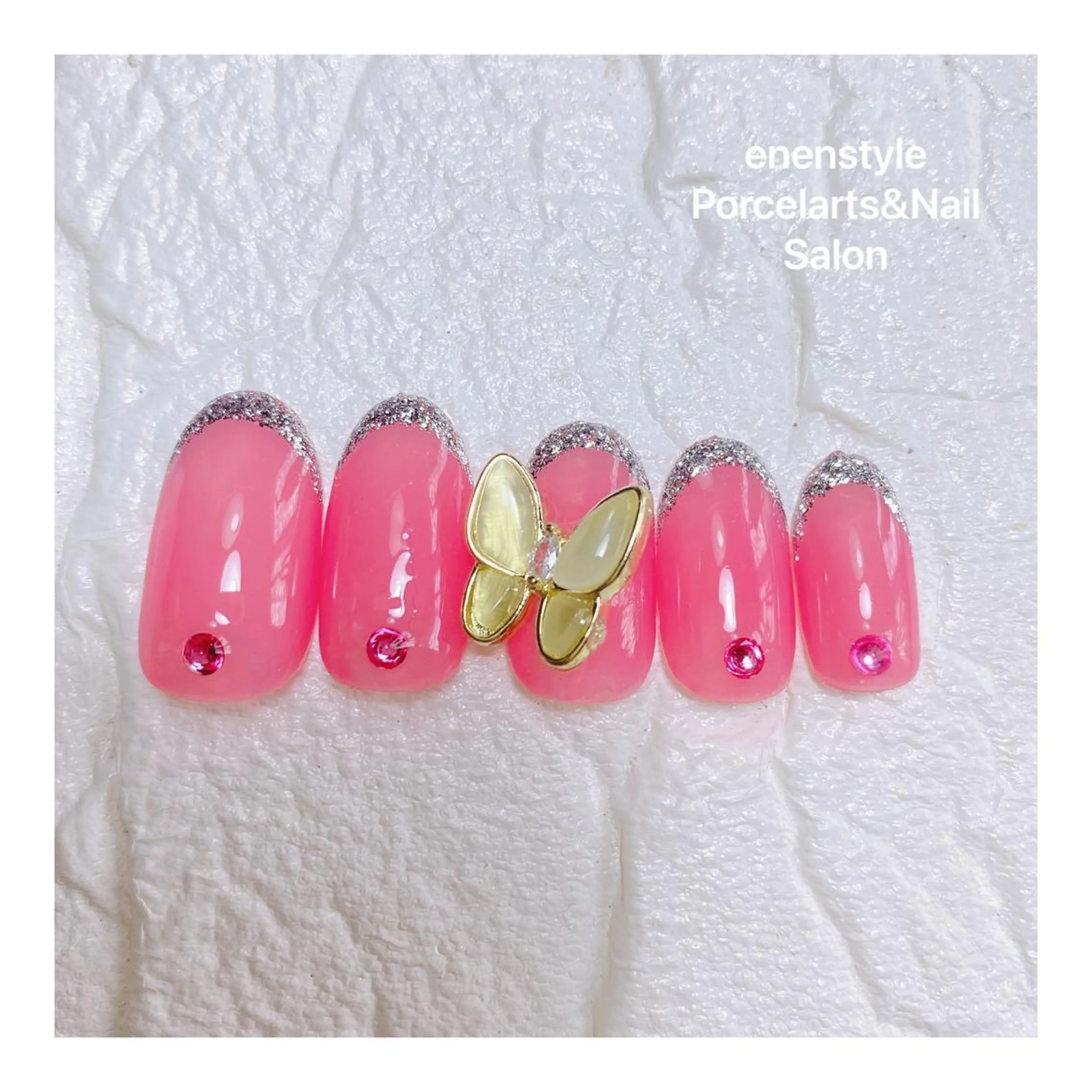 ミディアム ネイル 👑enen style👑のネイルデザイン