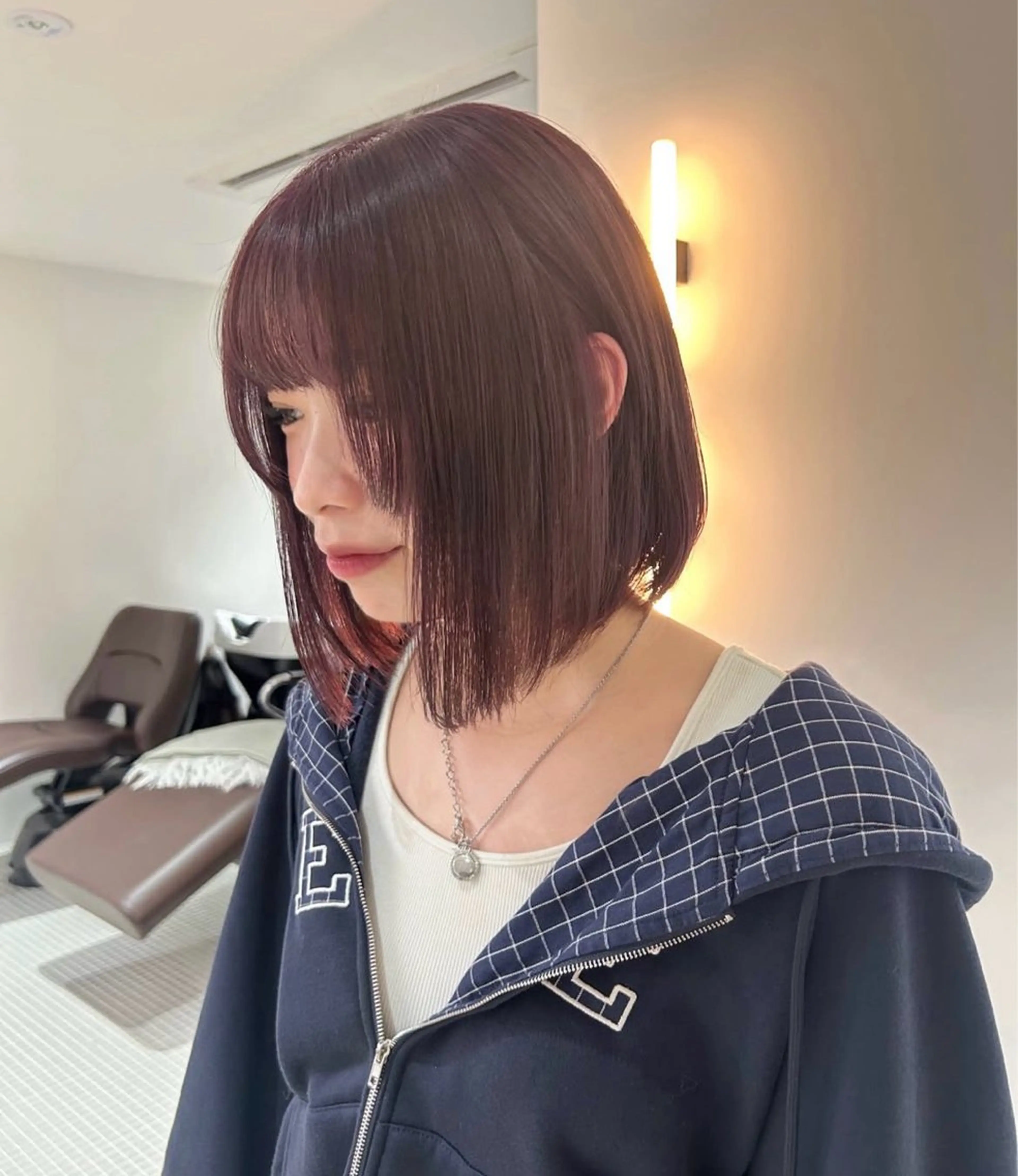 ミディアム ヘアカラー れんか/ボブ/レイヤ ー/ベージュ/艶髪のヘアスタイル