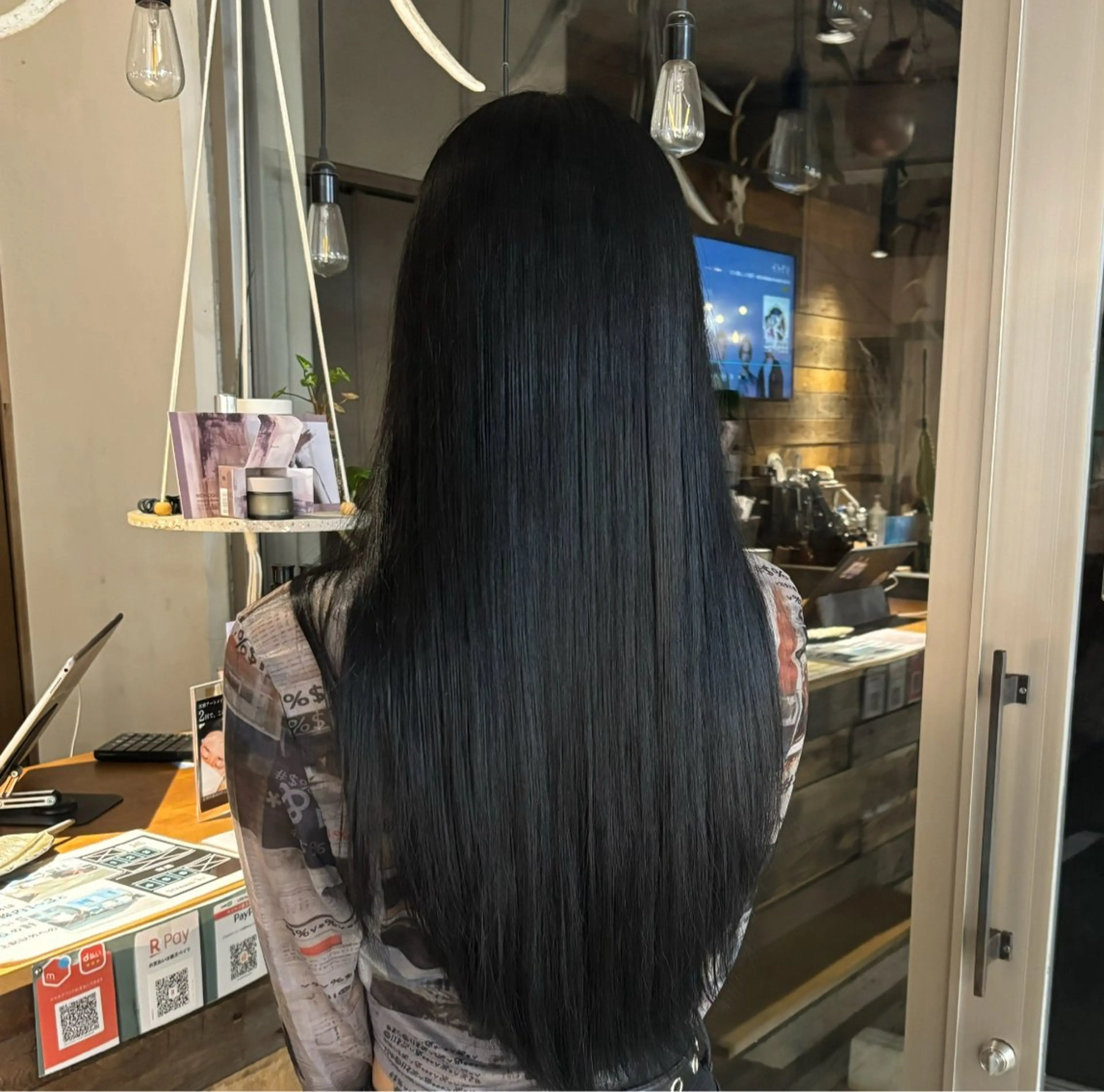 ロング カラー 瀧 穂乃香のヘアスタイル