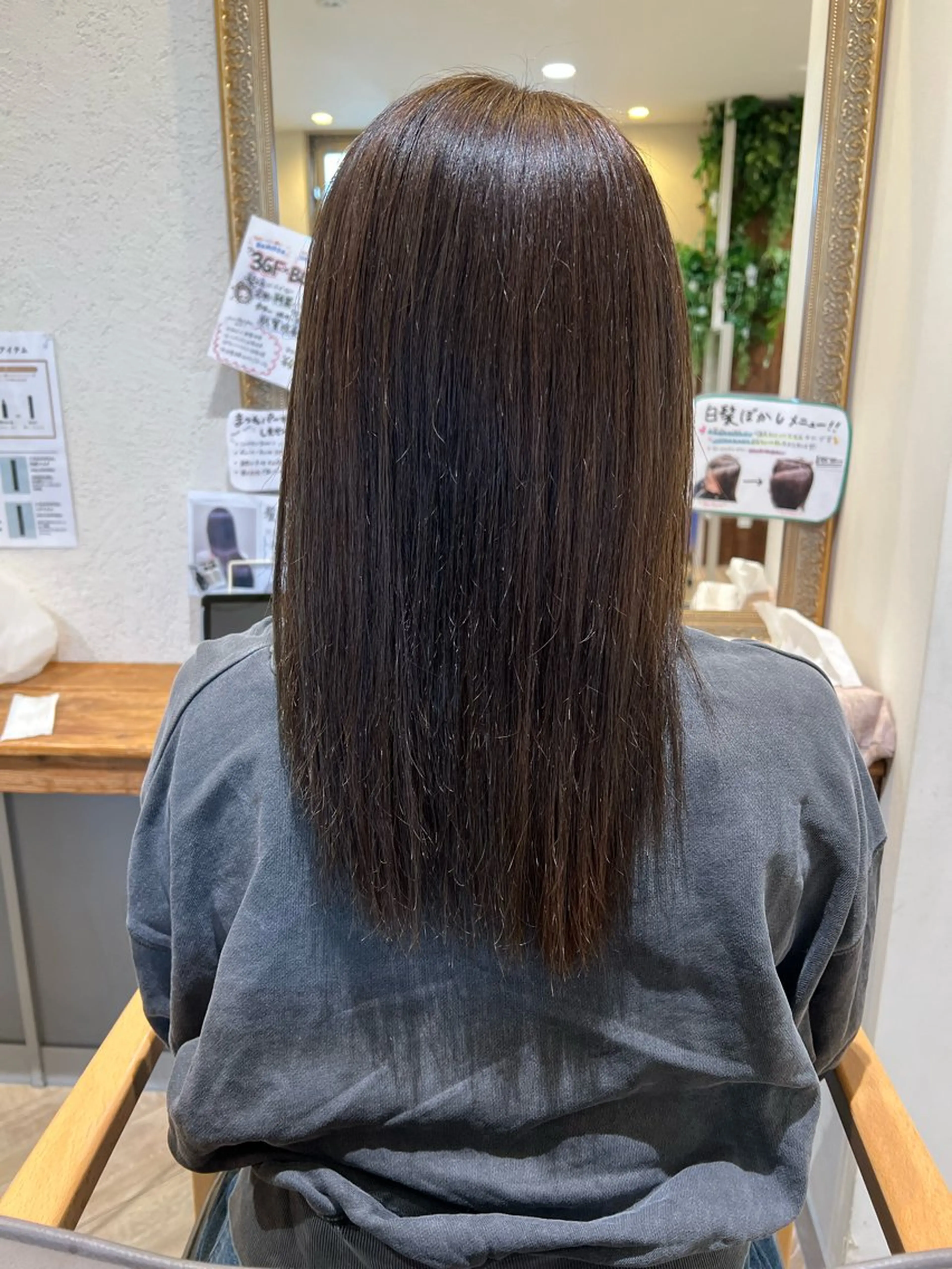 セミロング ヘアカラー トリートメント 🤍ྀི筈井 南美🤍ྀིのヘアスタイル