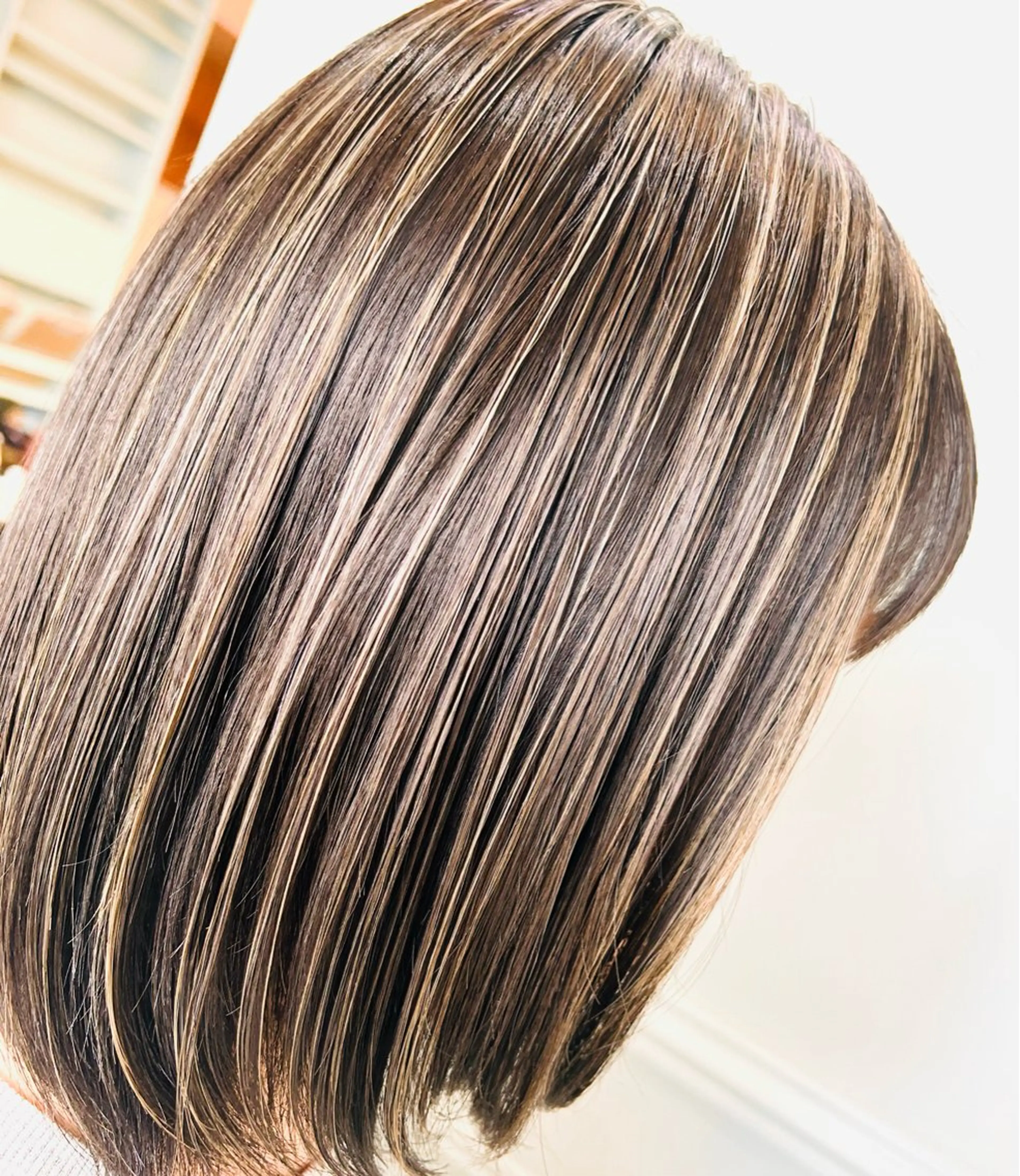 ミディアム ヘアカラー ✨Less髪質改善✨ シバタのヘアスタイル