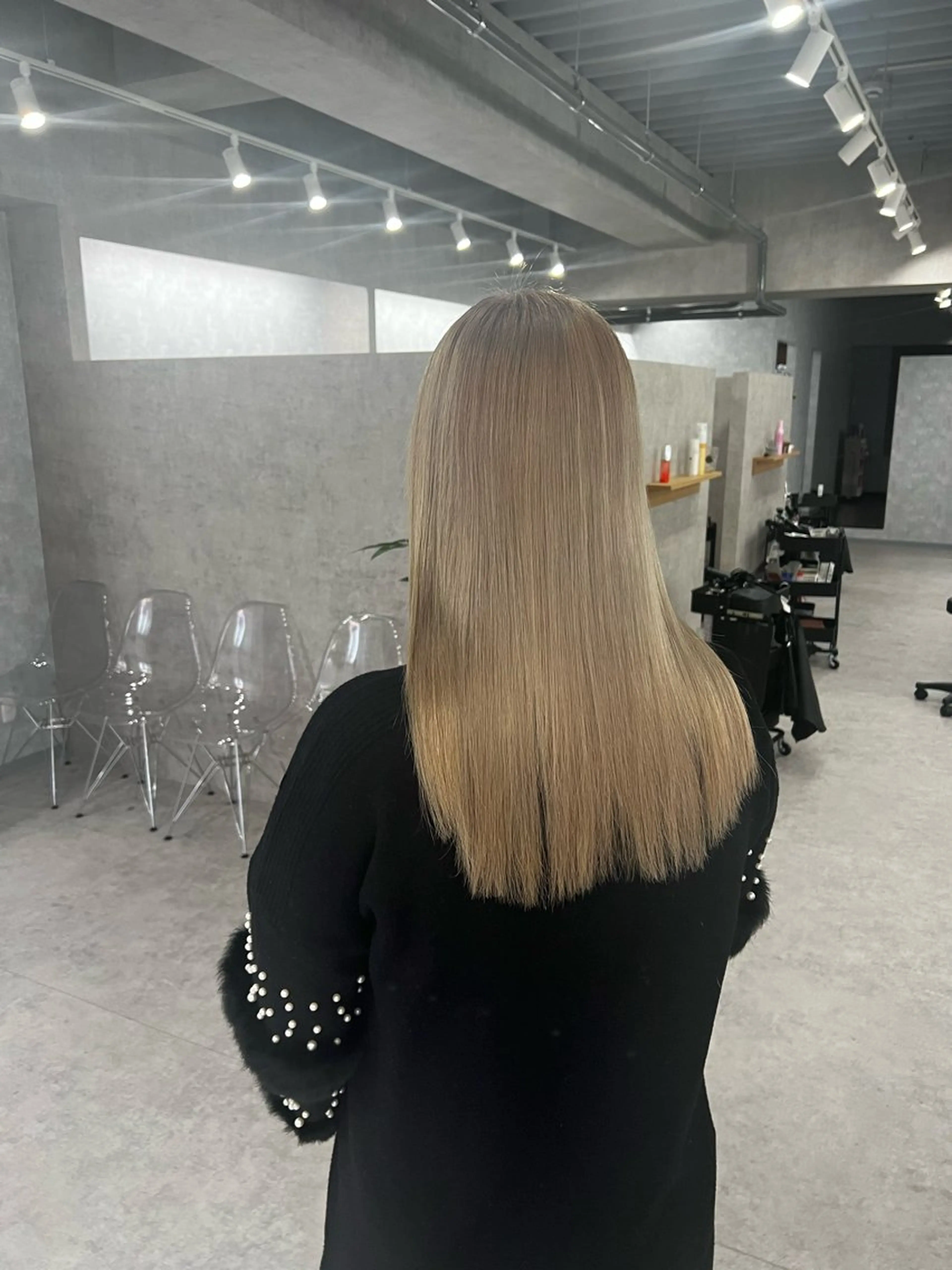 セミロング ヘアカラー トリートメント Kazusa/艶髪 /ハイトーン🌈のヘアスタイル