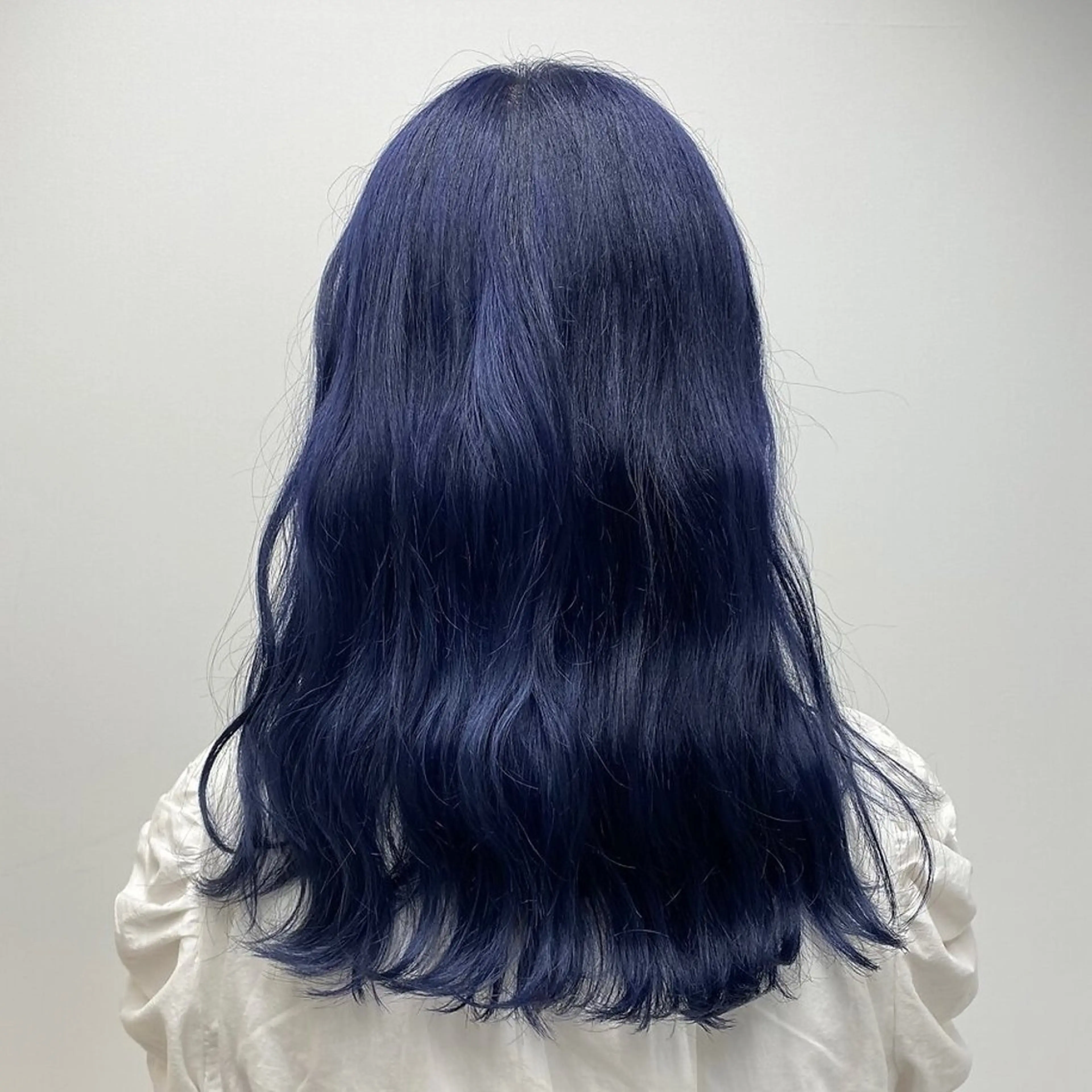 ロング カラー ブリーチ ブルーカラー ハイトーンカラー ロング ヘアカラー トリートメント 💖ブリーチ/暖色 𝐘𝐮𝐢💖のヘアスタイル