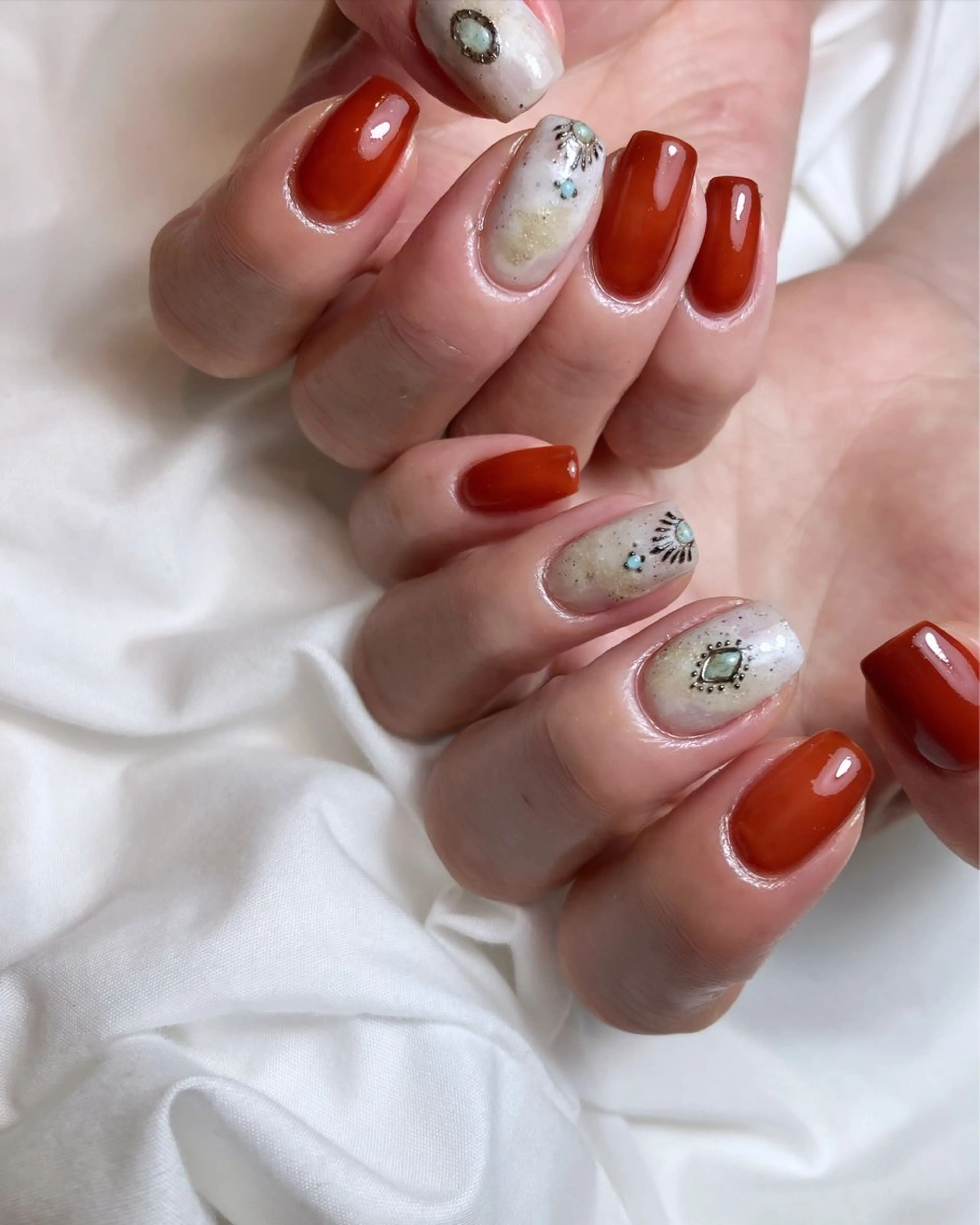 ネイル PEACE minariのネイルデザイン