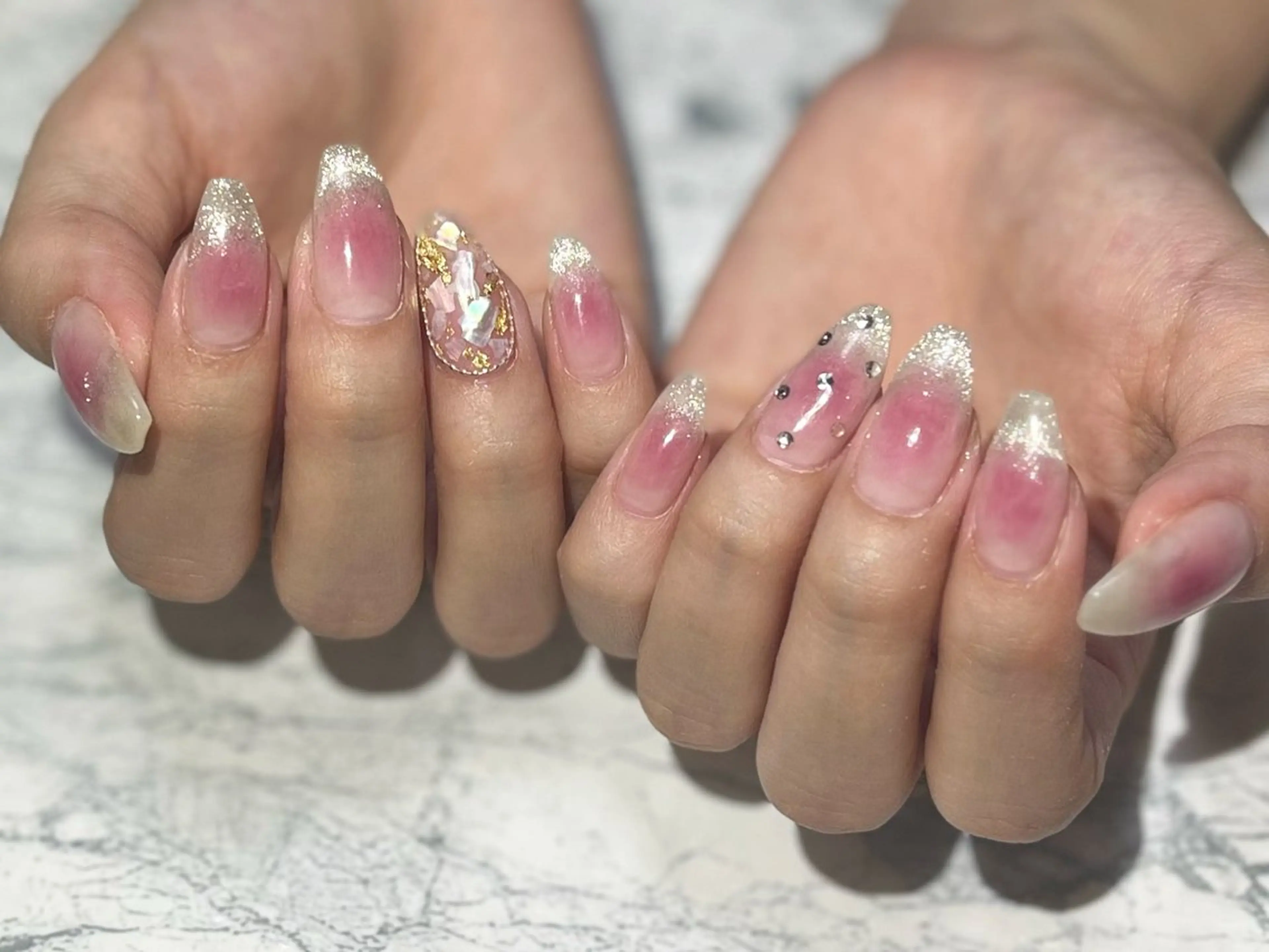 ネイル チークネイル フットネイル マグネットネイル ニュアンスネイル シンプルネイル ネイル フフラ所属・nail fufla ♡yamane♡のネイルデザイン