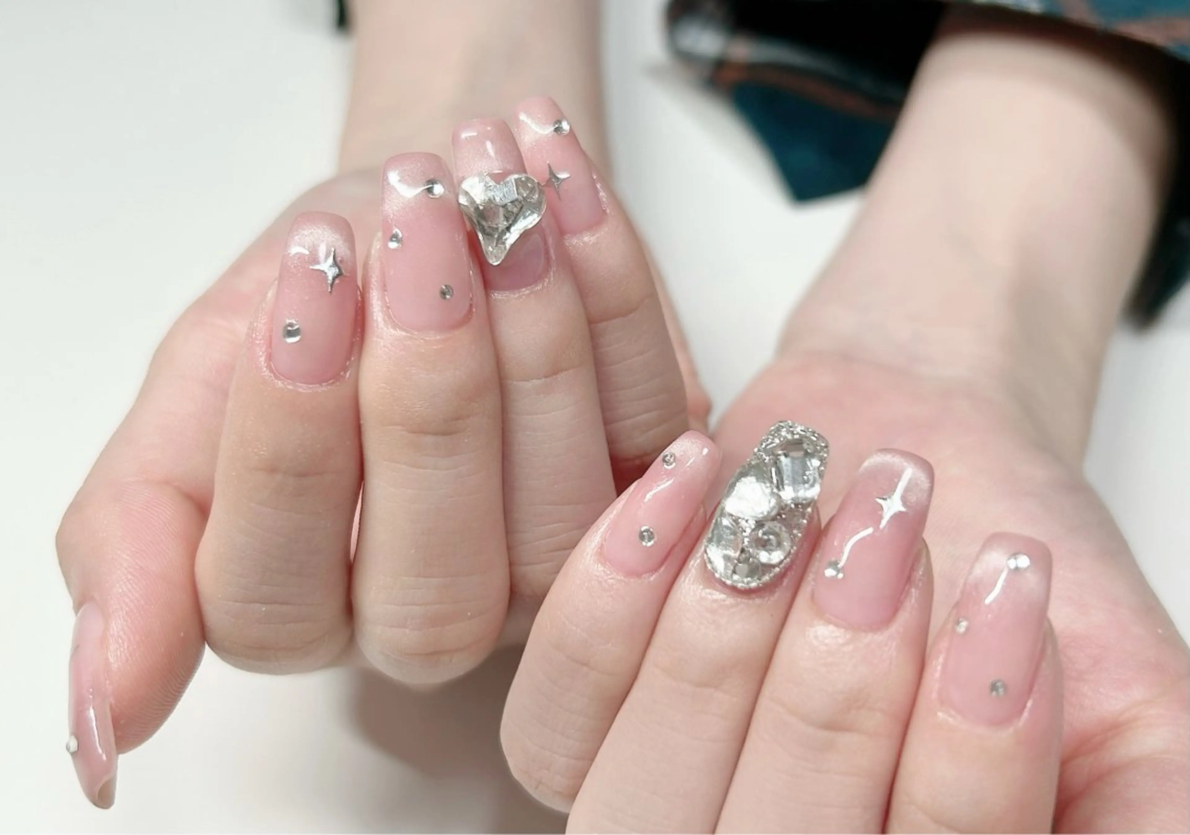 ネイル un jour所属・ゆう unjour 蘇我のネイルデザイン