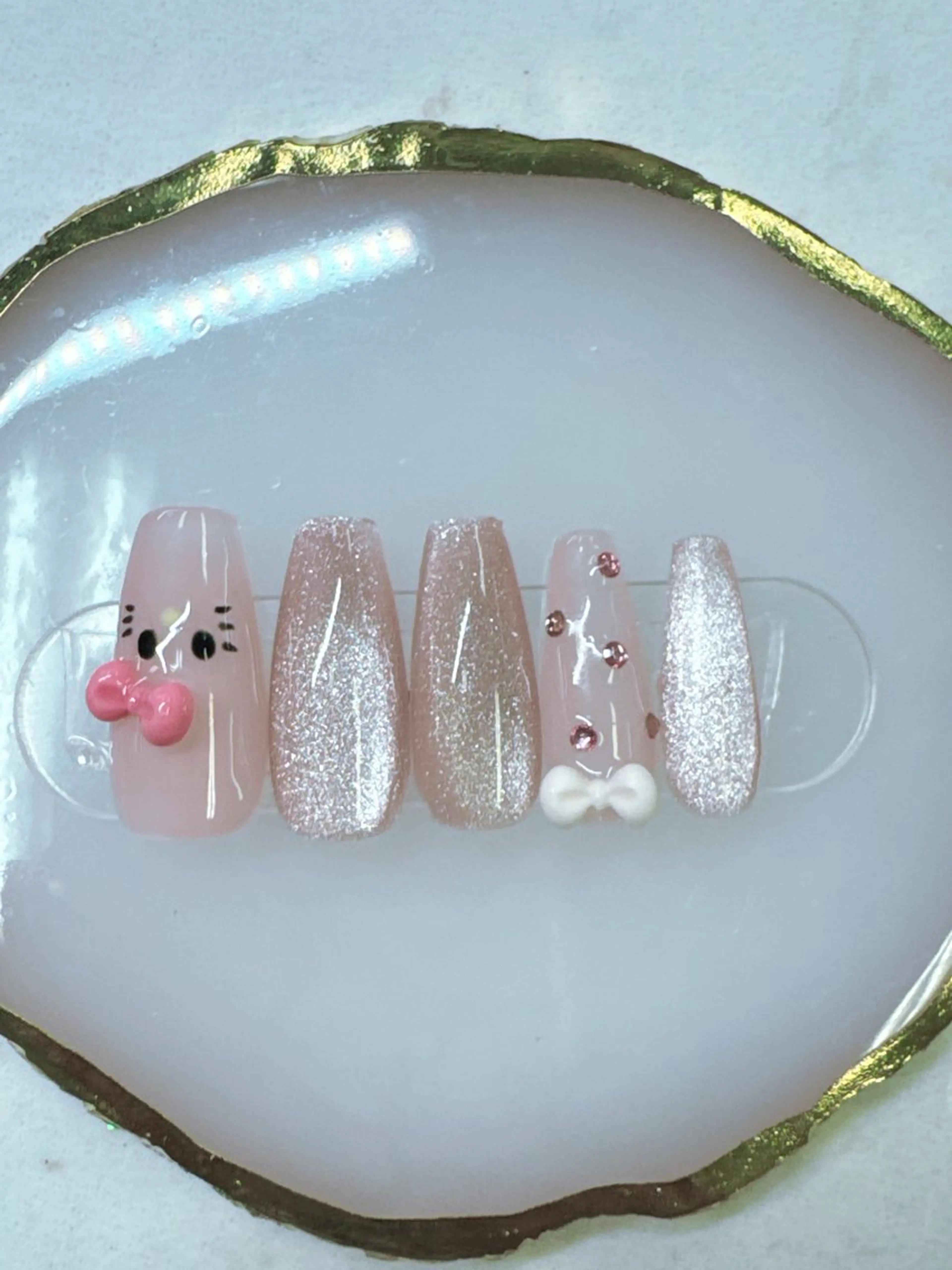 ネイル アートネイル べっ甲ネイル ボルドー ドット フットネイル クイーンズネイル銀座所属・Queeens nailのネイルデザイン