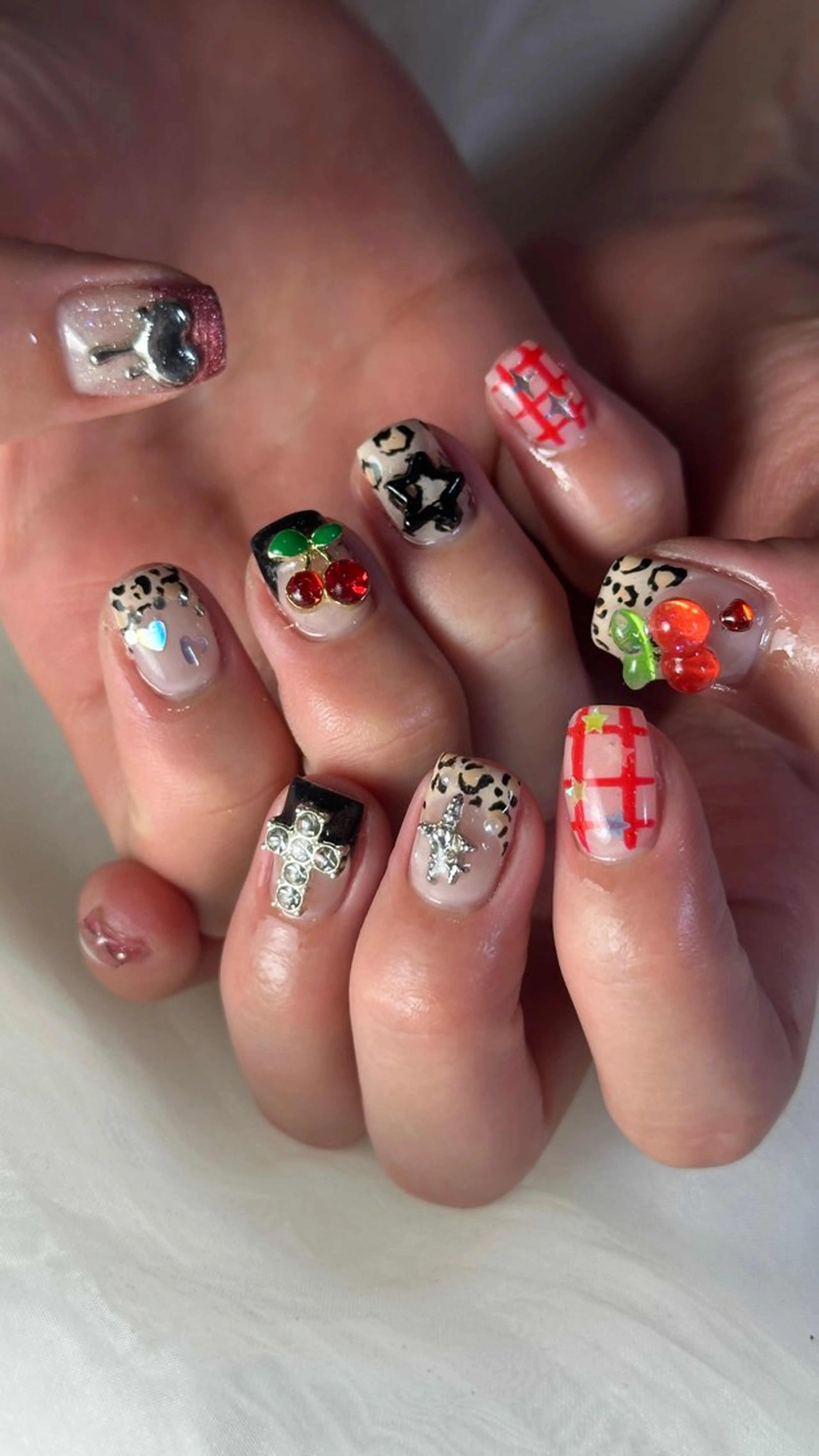 ネイル ハンドネイル うにゃねいる🌷 Mayaのネイルデザイン