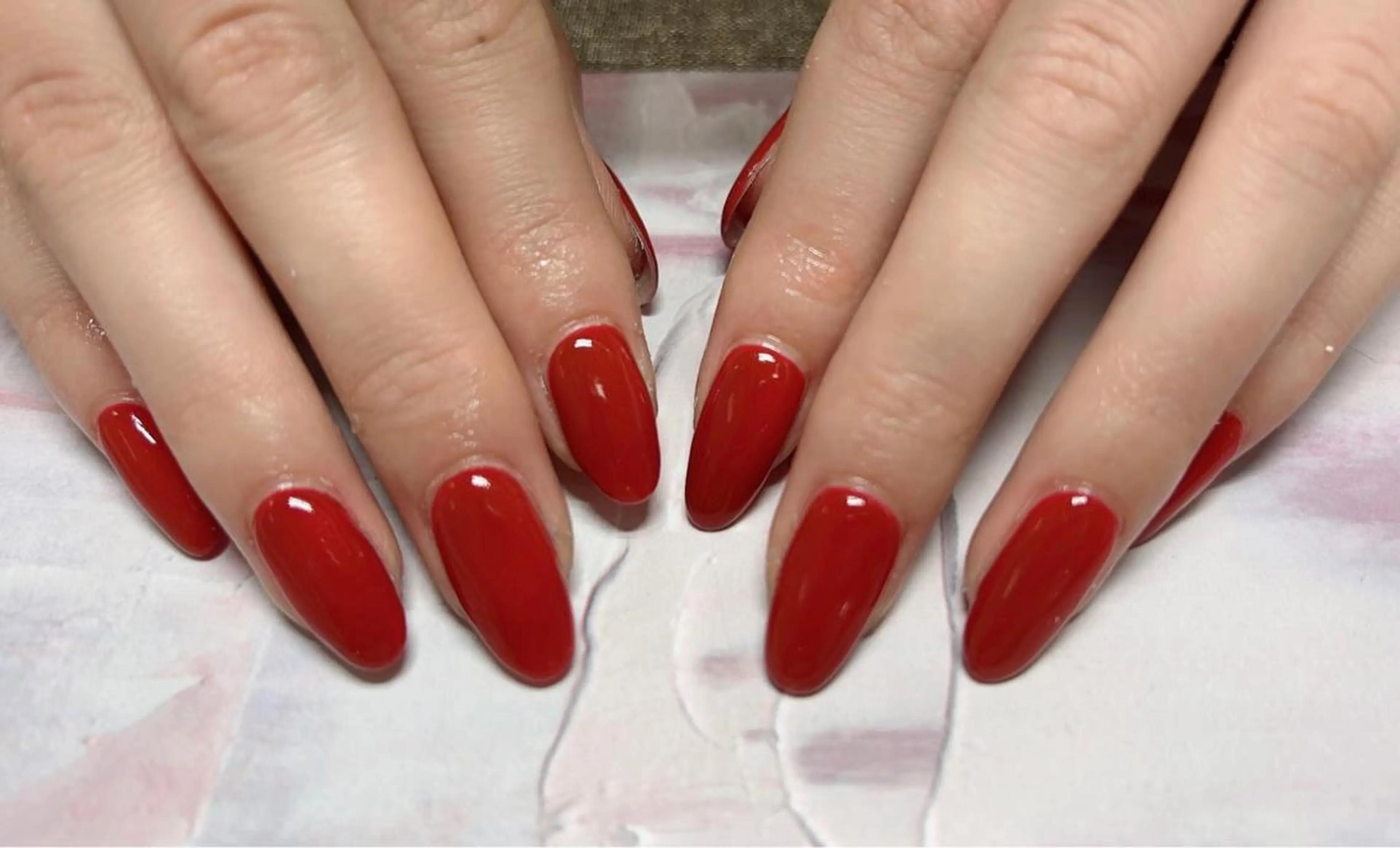 ネイル 赤色 ハンドネイル Mogu nail 二子玉川のネイルデザイン