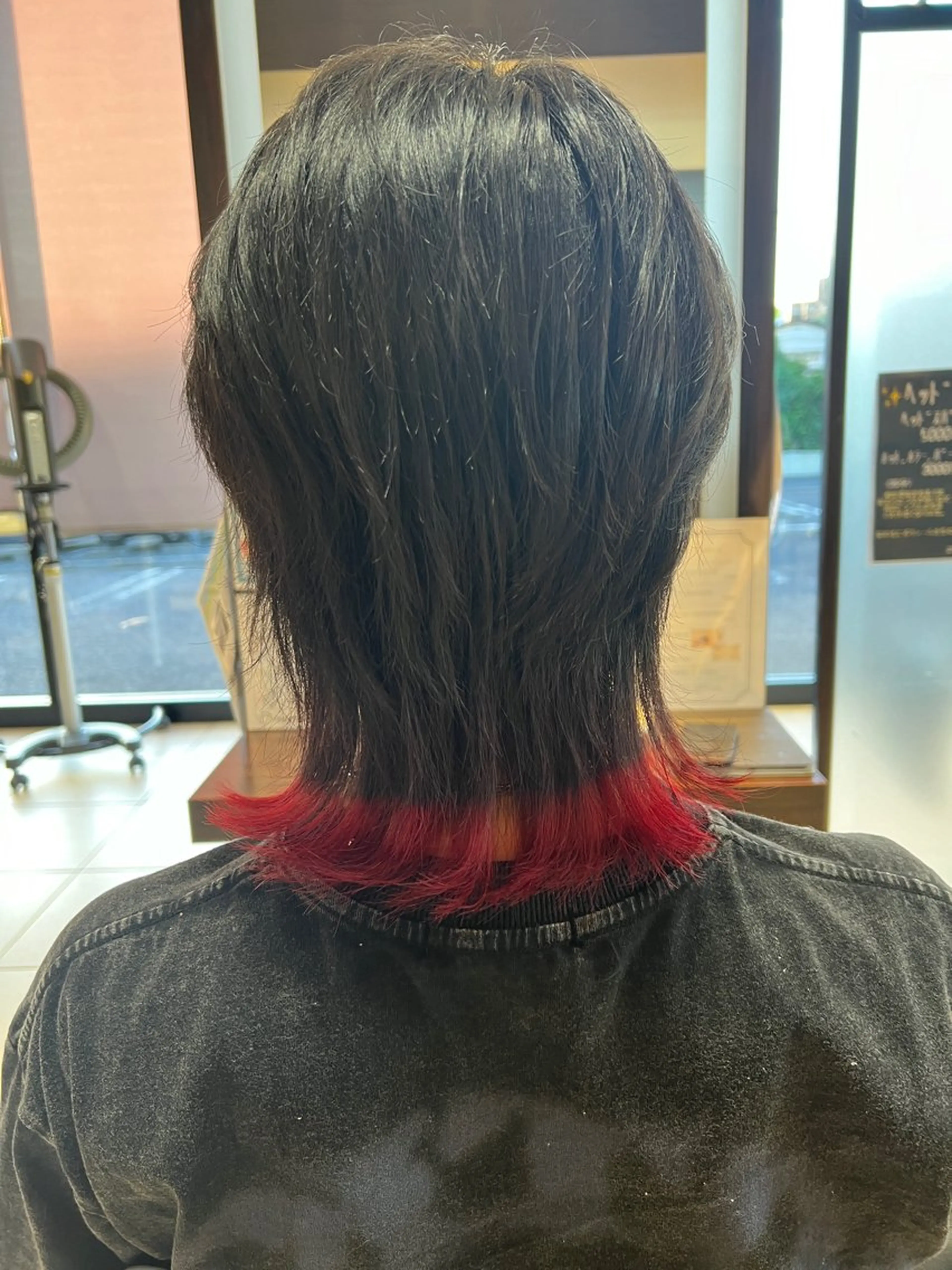 ミディアム OPERA 赤塚のヘアスタイル