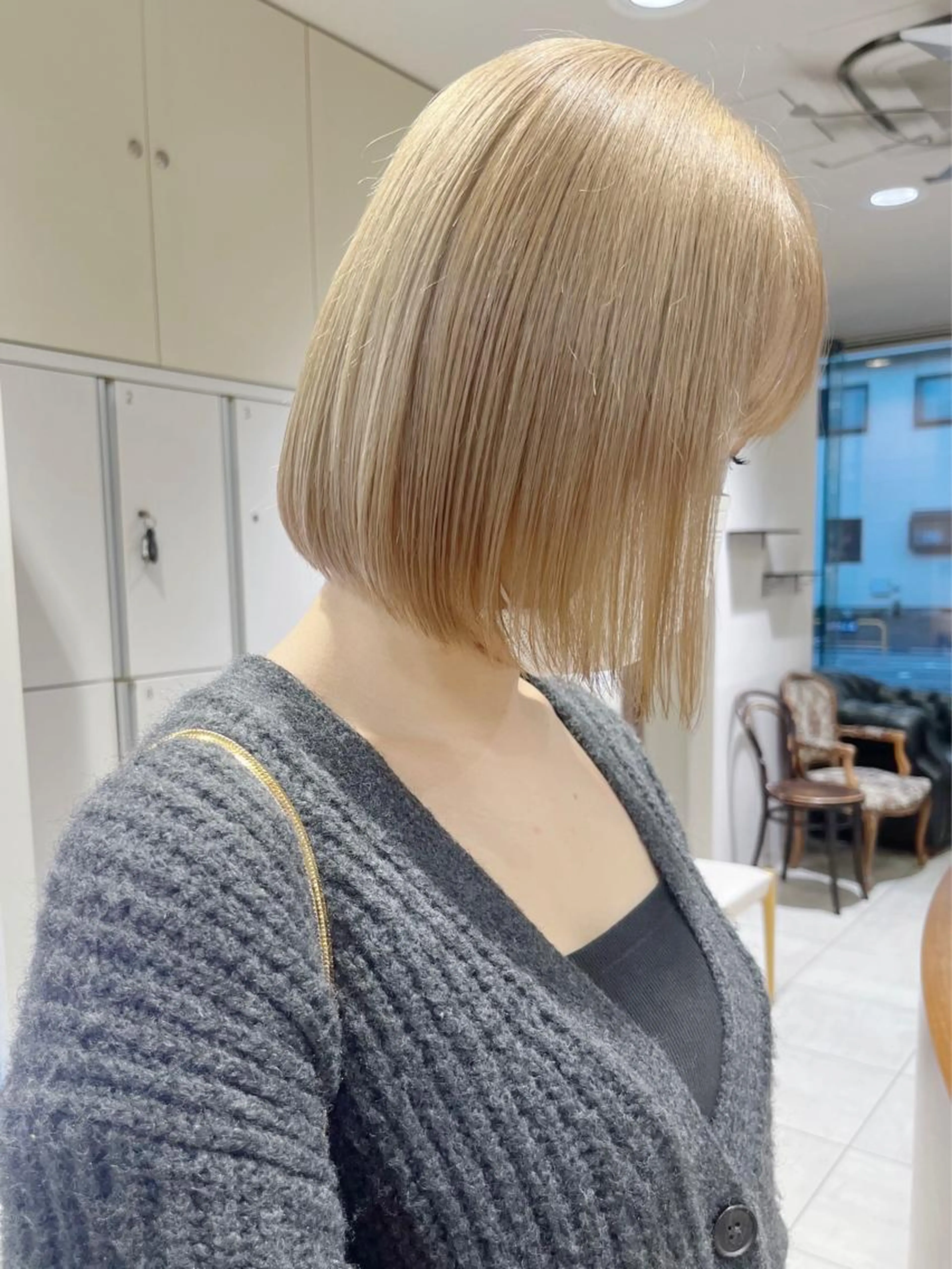 【ブリーチ1回】ケアブリーチ+カラー+ケアトリートメント★の写真