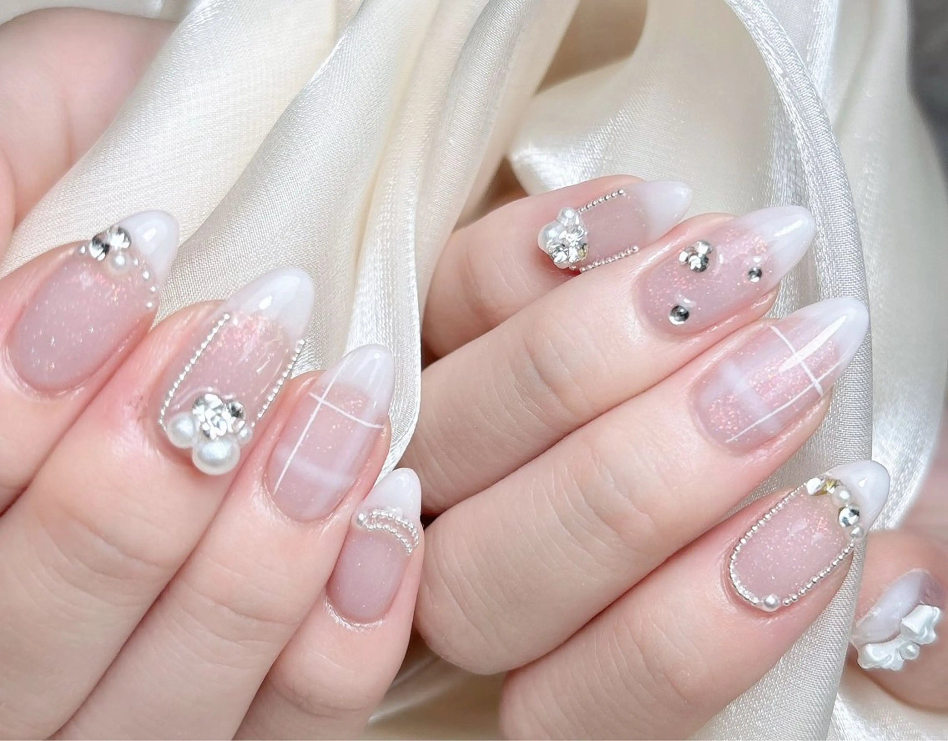 ネイル ハンドネイル M🌷nail 長さだし専門店のネイルデザイン