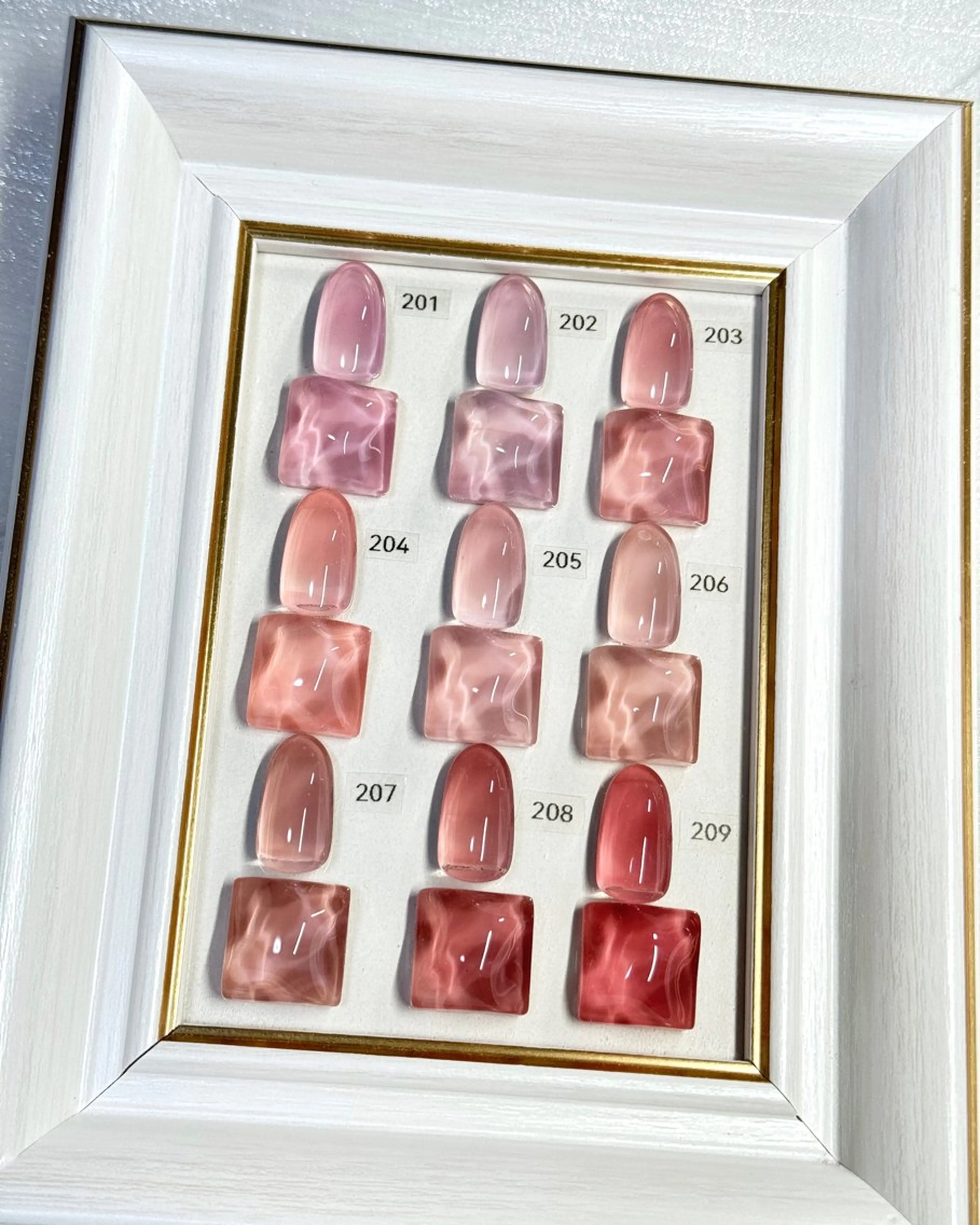 ネイル ハンドネイル Nail salon Lycoris キキのネイルデザイン