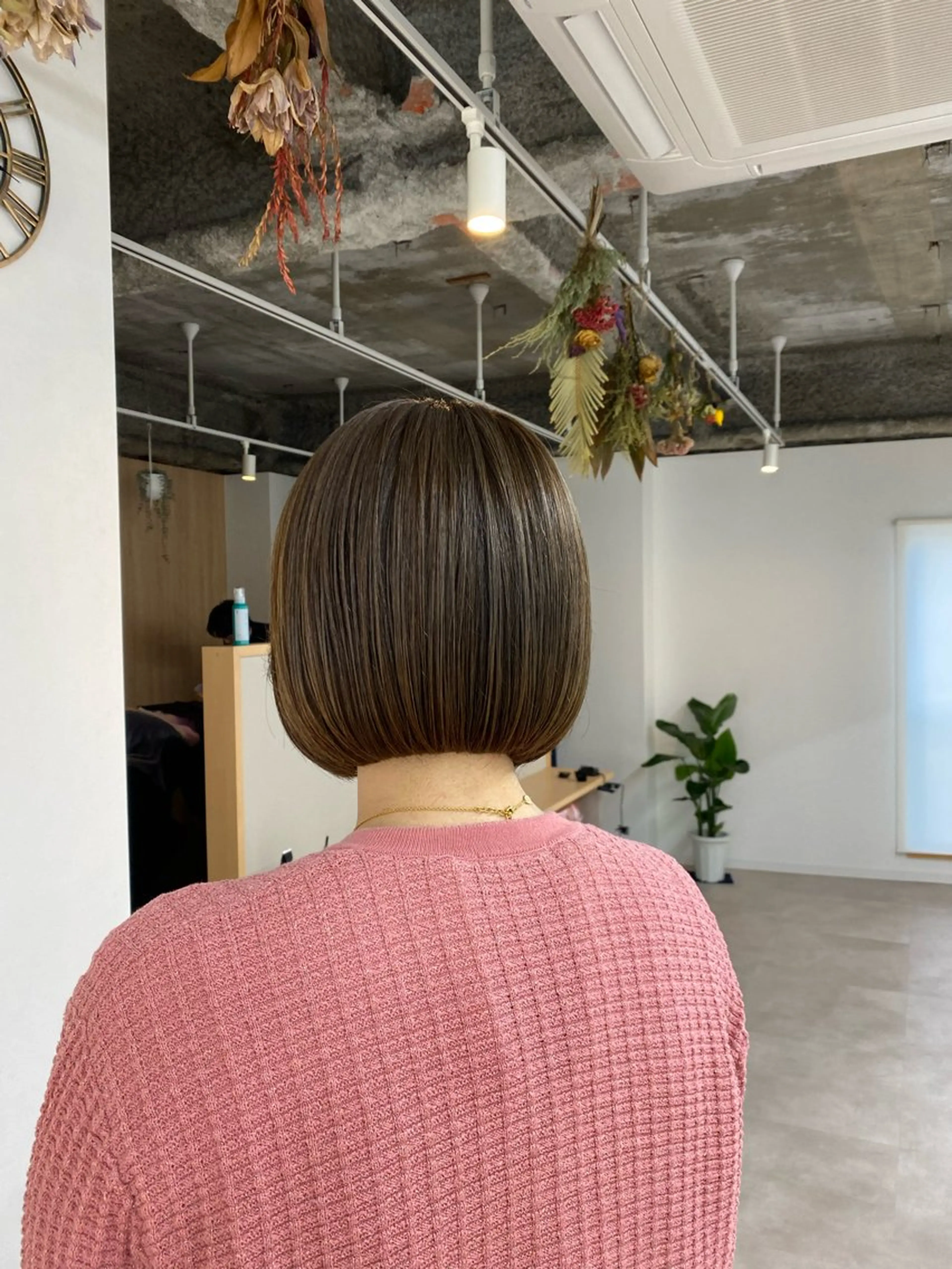 ショート カラー パーマ アッシュ ラベンダーカラー ラベンダーアッシュ ボブ 当日予約🆗ショート /ハイライト/松本のヘアスタイル