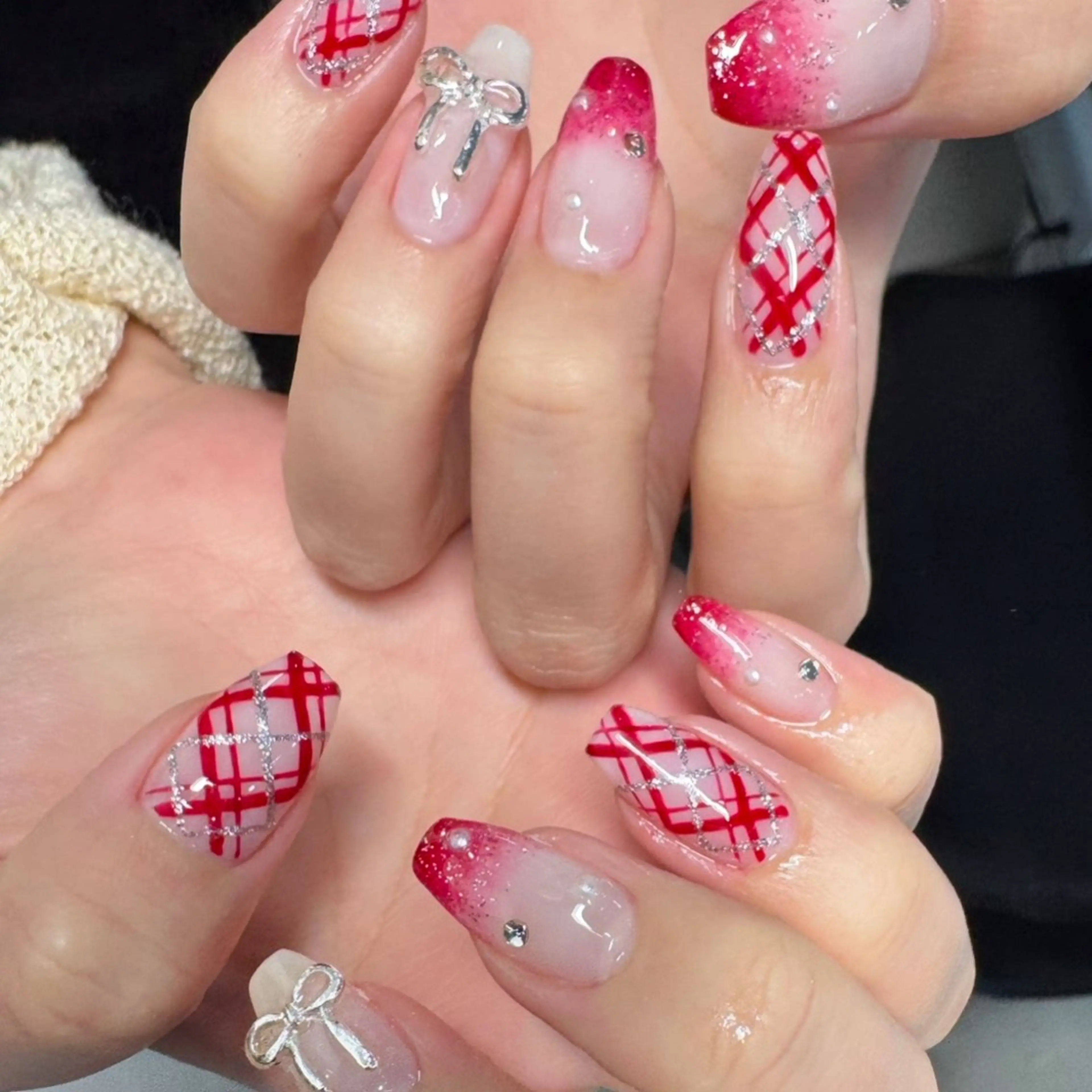 ネイル O. Maikaのネイルデザイン